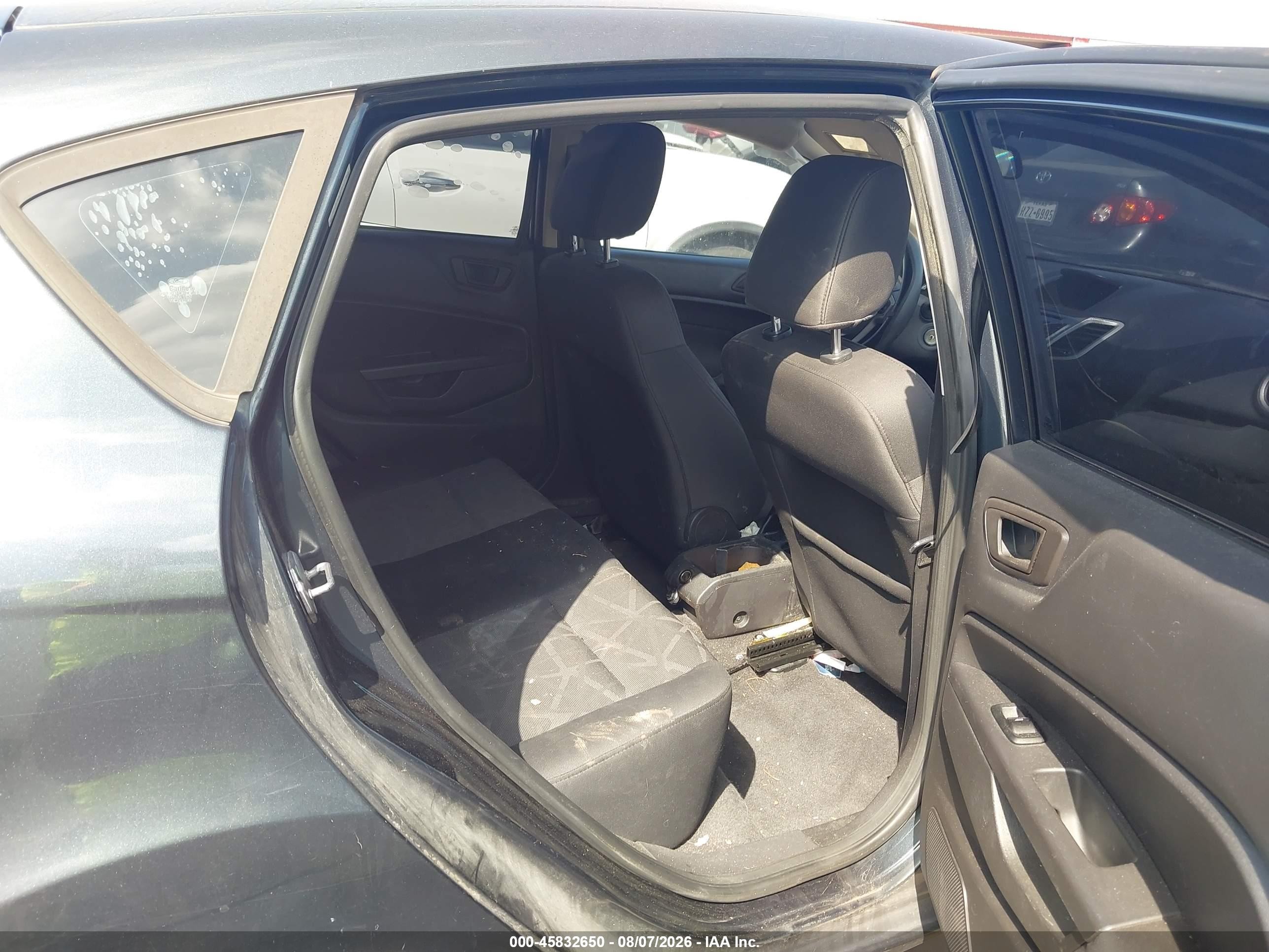 2011 Ford Fiesta Se Blue vin: 3FADP4EJ1BM145205