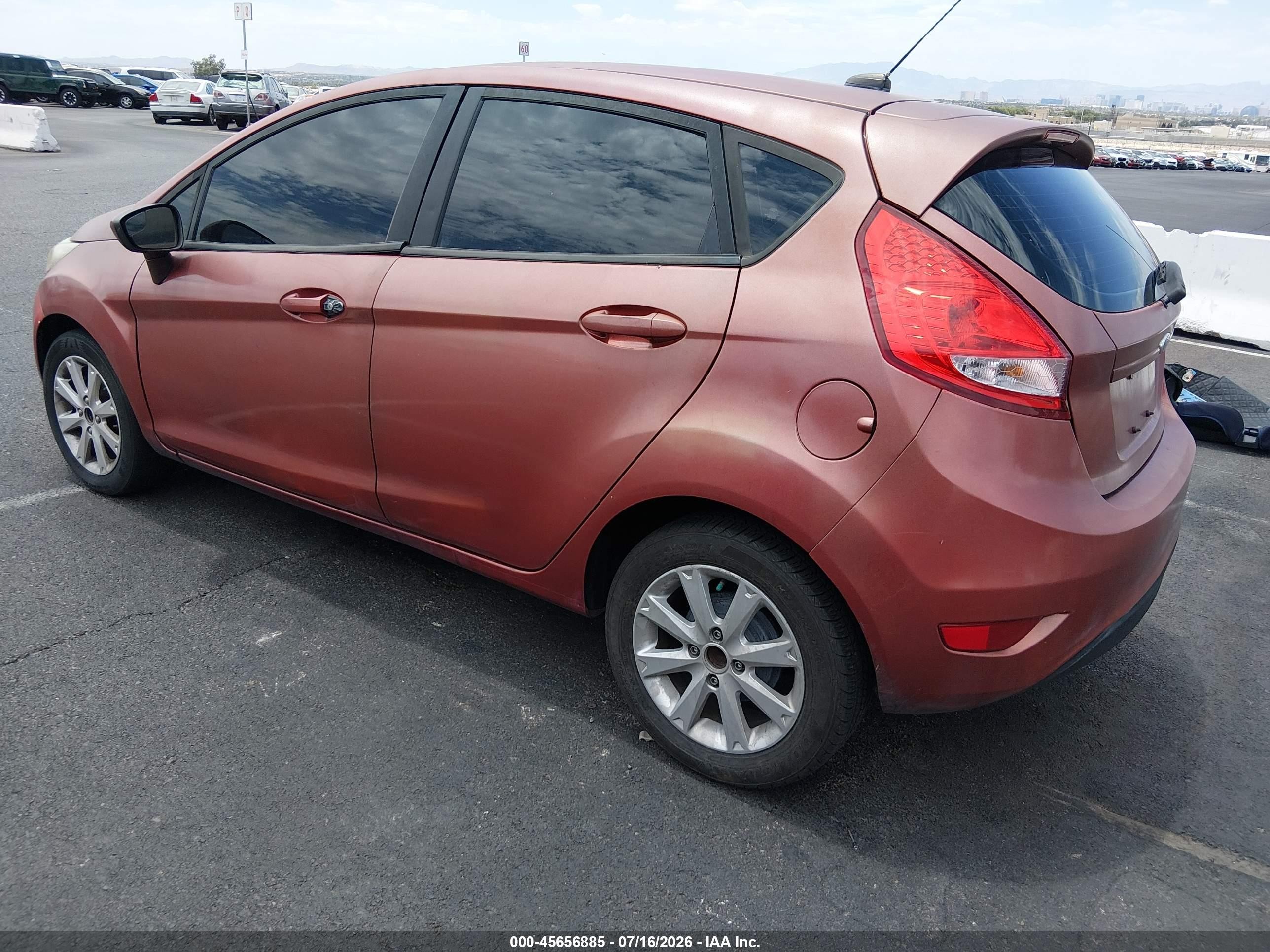 2011 Ford Fiesta Se Red vin: 3FADP4EJ1BM207721