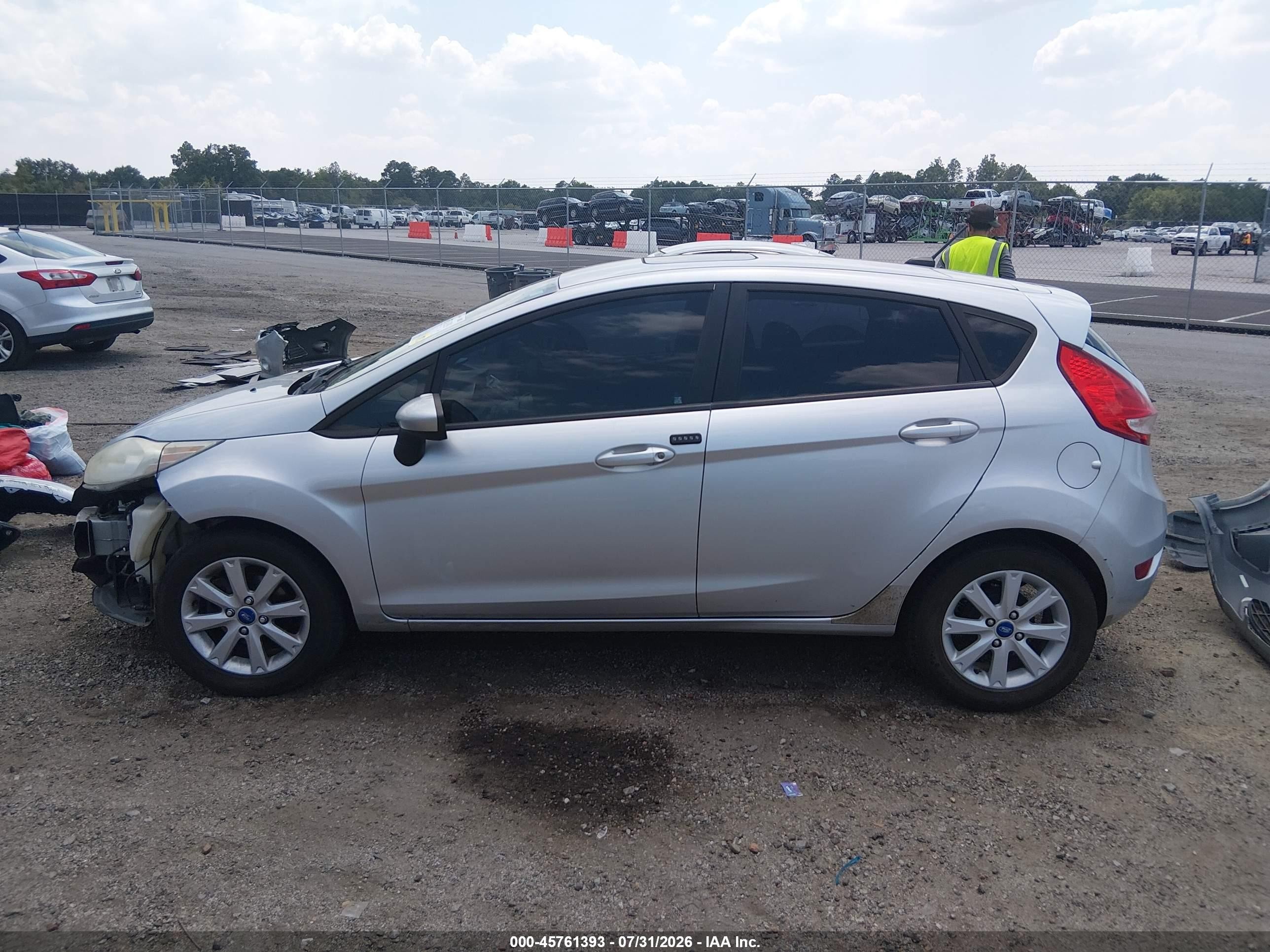 2011 Ford Fiesta Se Silver vin: 3FADP4EJ1BM227676