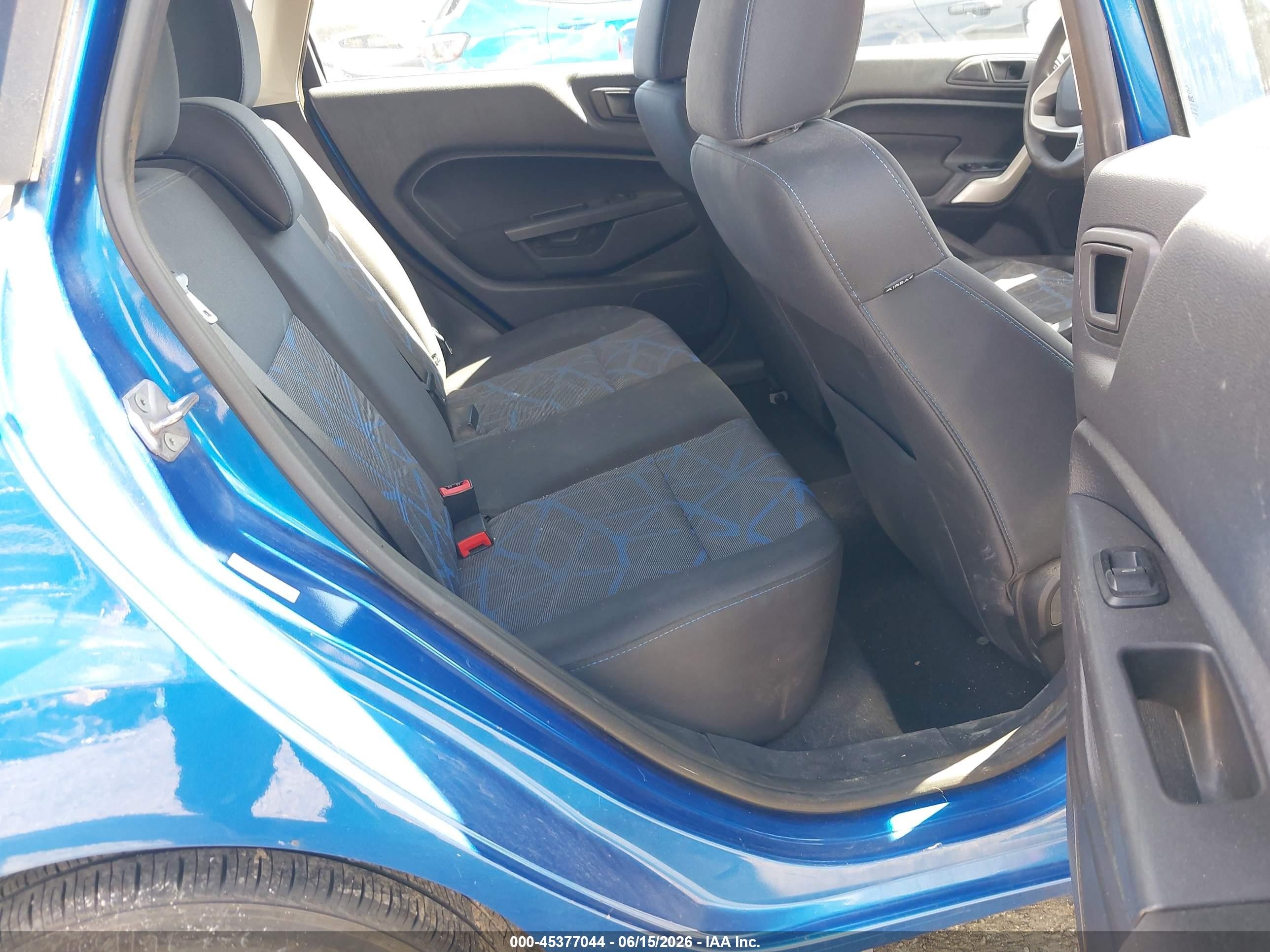 2011 Ford Fiesta Se Синий vin: 3FADP4EJ1BM232697