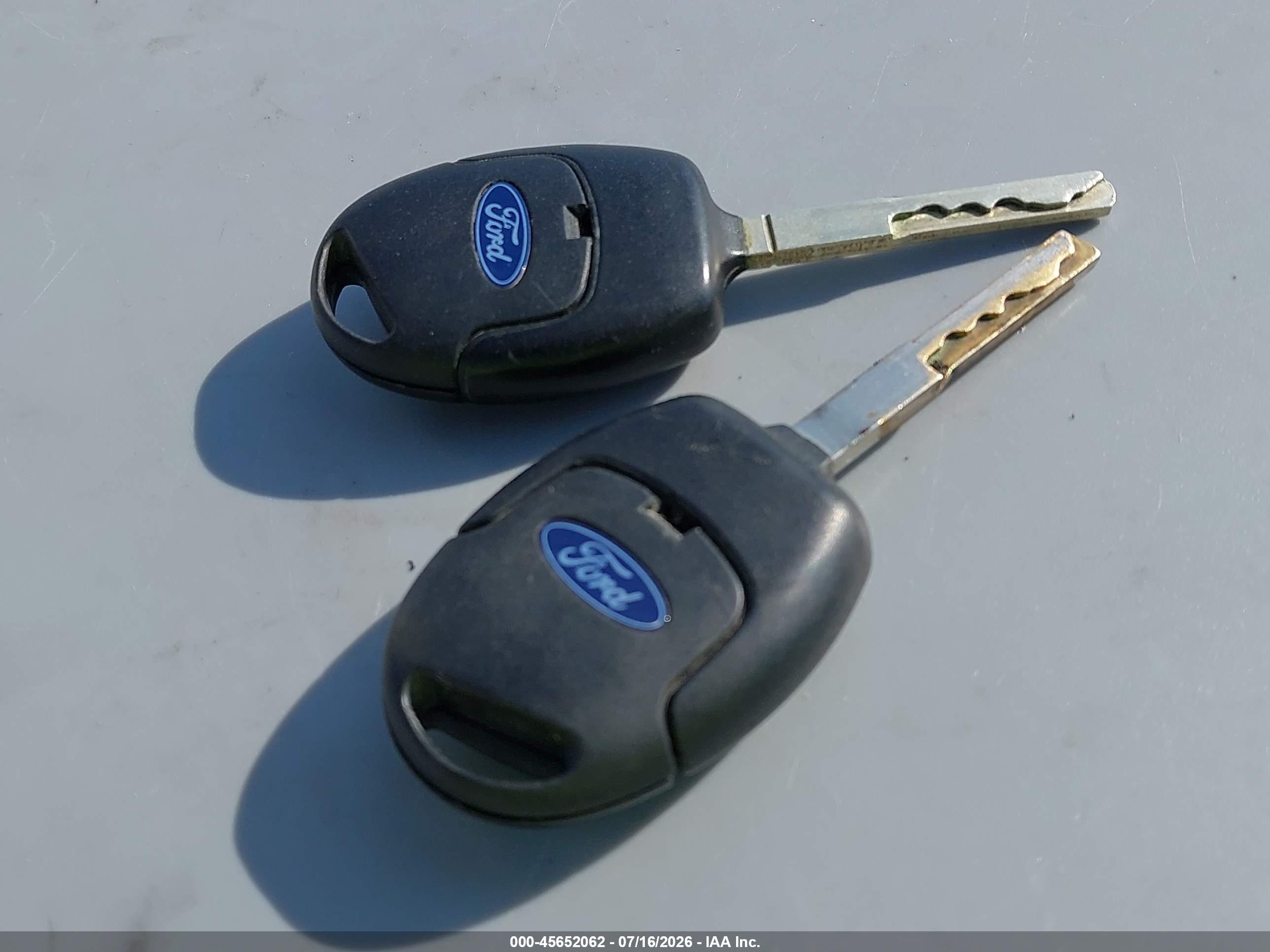 2011 Ford Fiesta Se Серебряный vin: 3FADP4EJ1BM234188