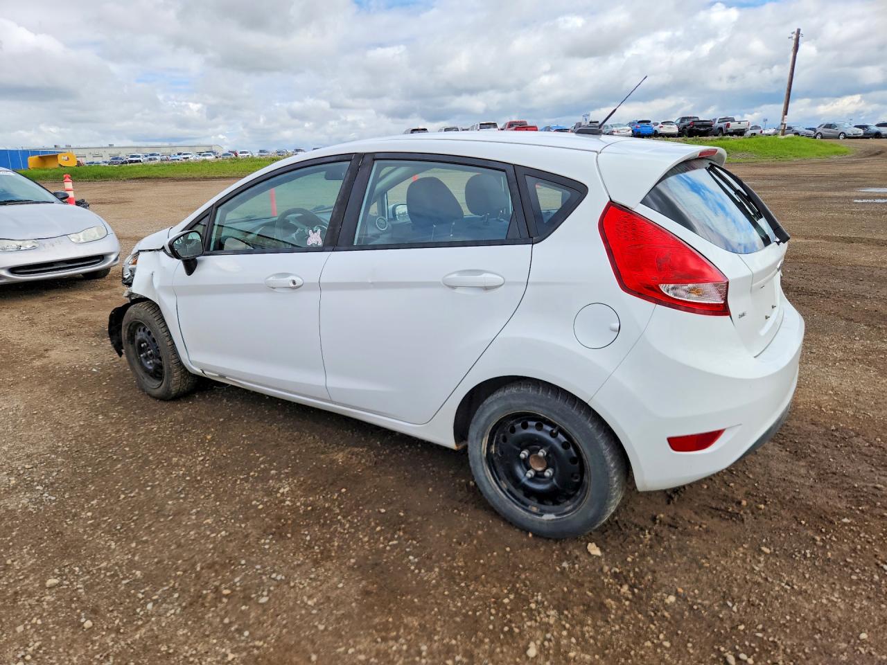 2013 Ford Fiesta Se White vin: 3FADP4EJ1DM112773