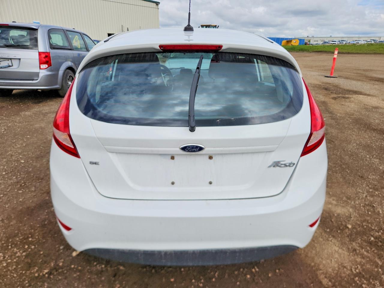 2013 Ford Fiesta Se White vin: 3FADP4EJ1DM112773