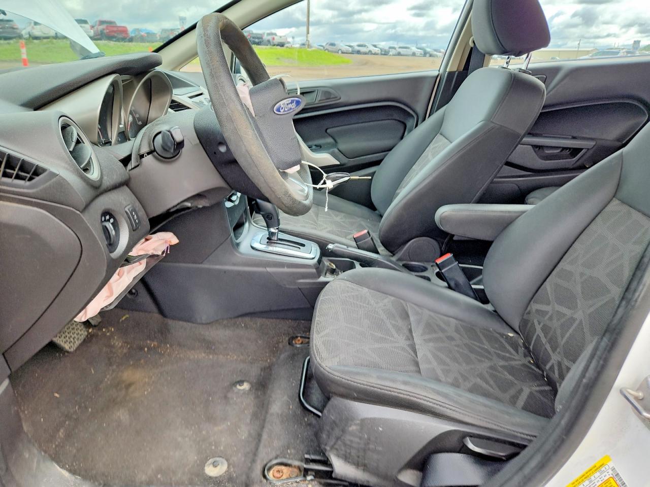 2013 Ford Fiesta Se White vin: 3FADP4EJ1DM112773