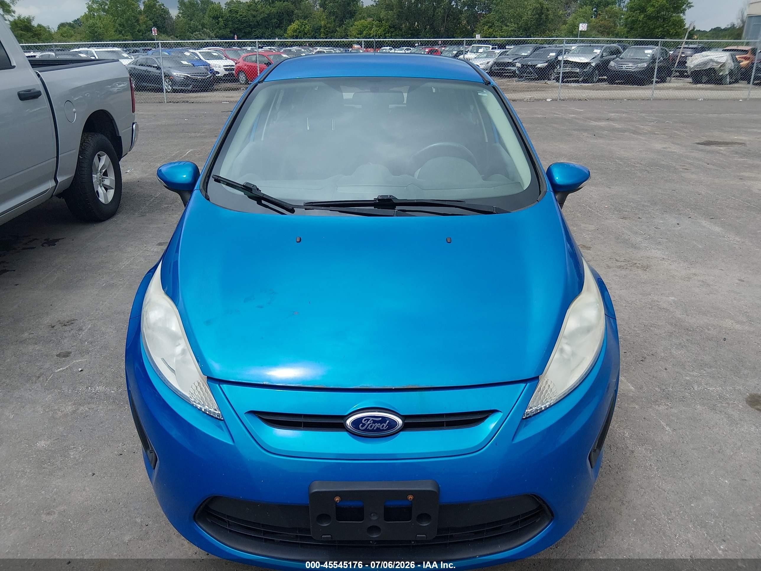 2013 Ford Fiesta Se Blue vin: 3FADP4EJ1DM131985
