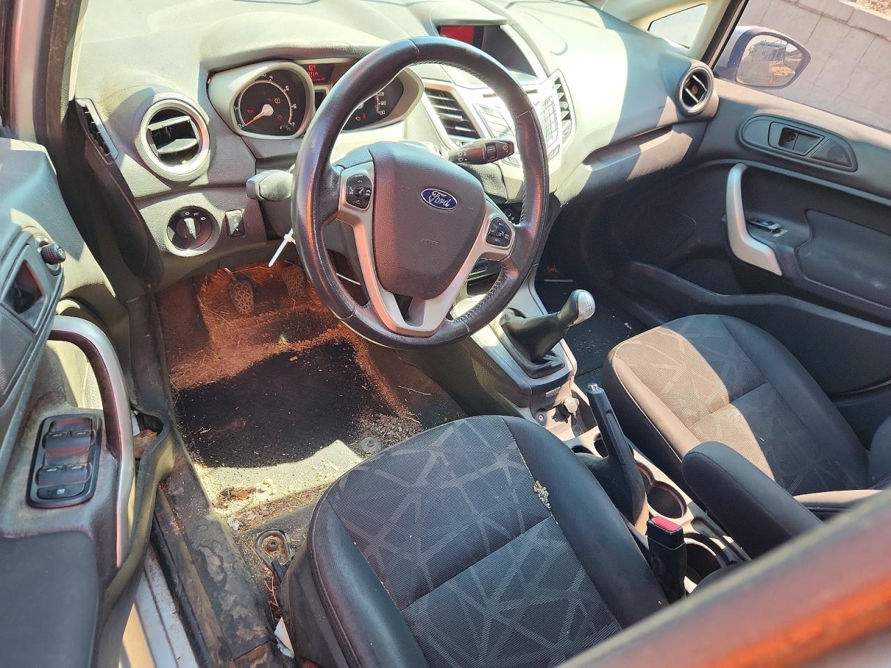 2013 Ford Fiesta Se Silver vin: 3FADP4EJ1DM132327