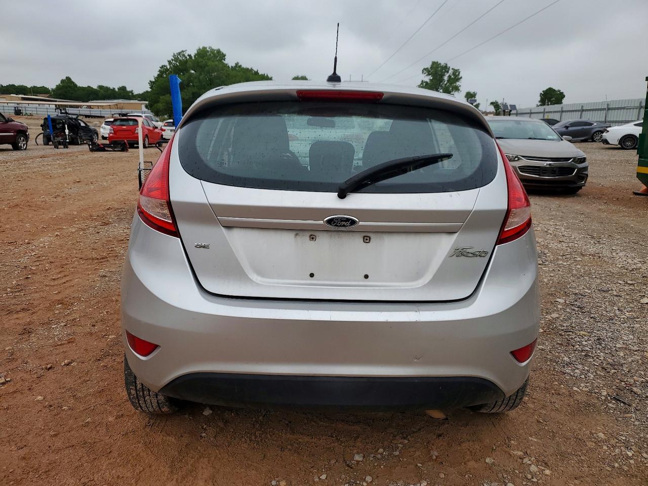 2013 Ford Fiesta Se Silver vin: 3FADP4EJ1DM167787
