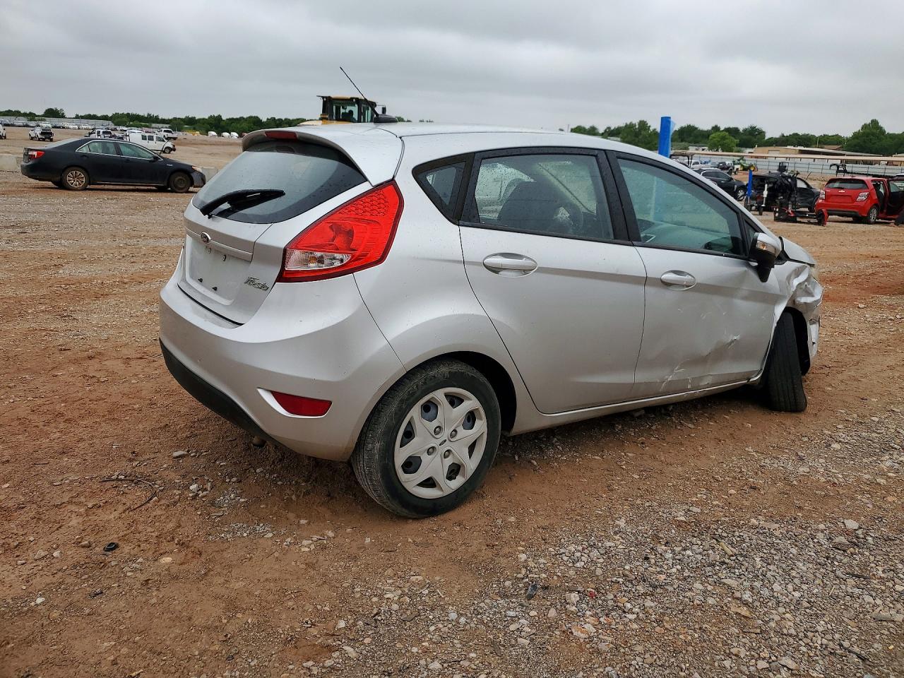 2013 Ford Fiesta Se Silver vin: 3FADP4EJ1DM167787