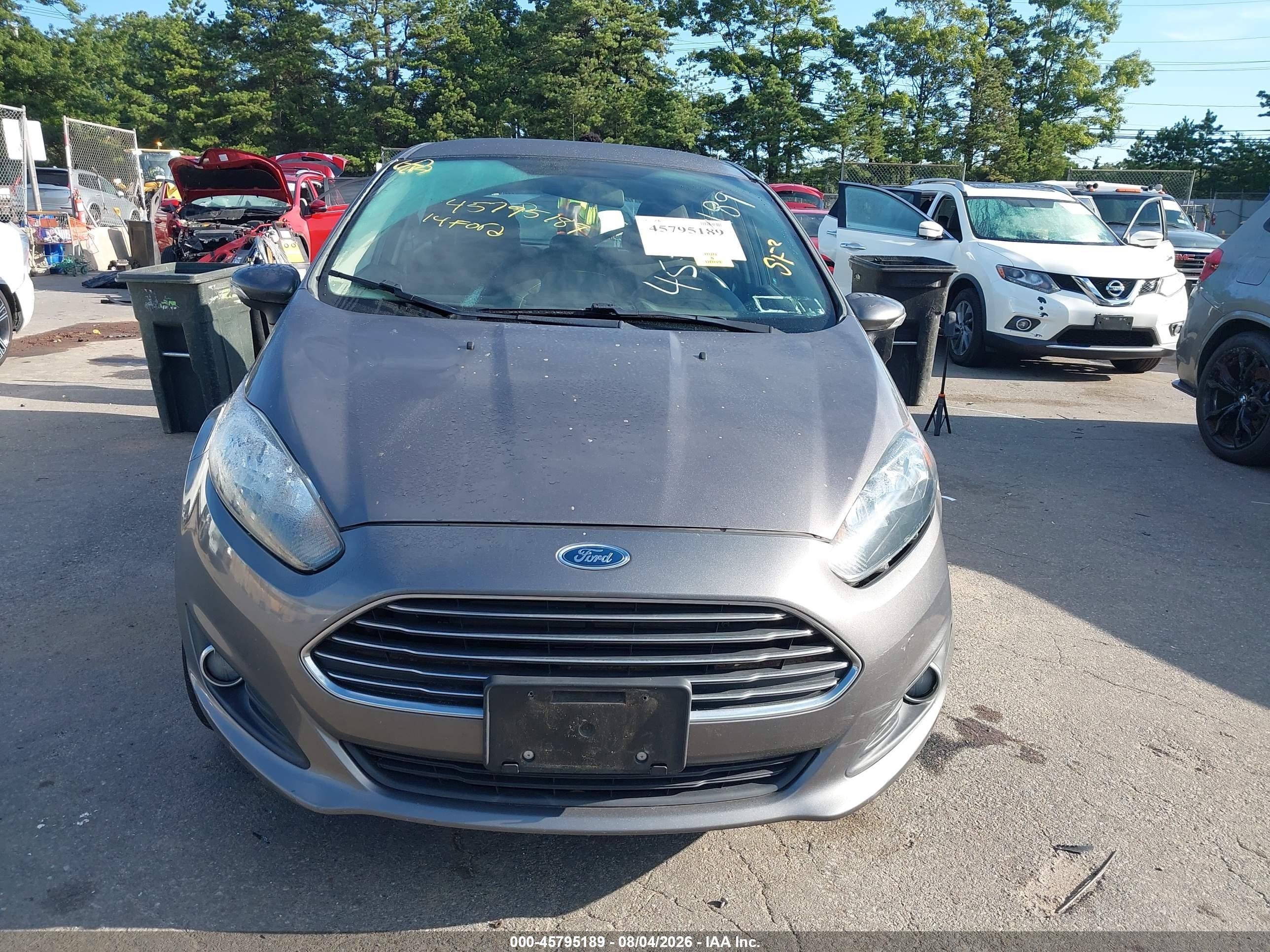 2014 Ford Fiesta Se Gray vin: 3FADP4EJ1EM122785