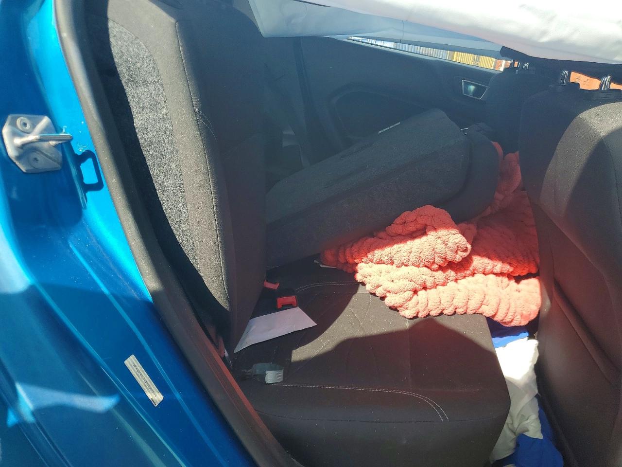 2014 Ford Fiesta Se Blue vin: 3FADP4EJ1EM233305