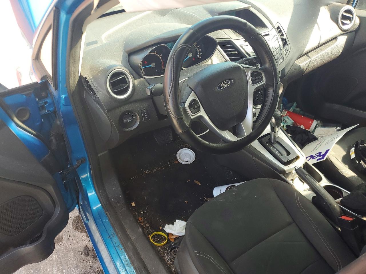 2014 Ford Fiesta Se Blue vin: 3FADP4EJ1EM233305