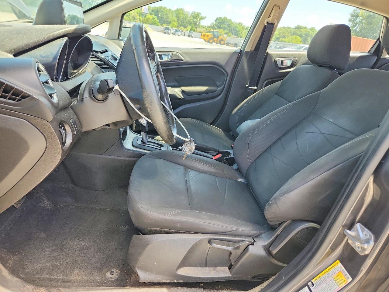 2015 Ford Fiesta Se Gray vin: 3FADP4EJ1FM111075