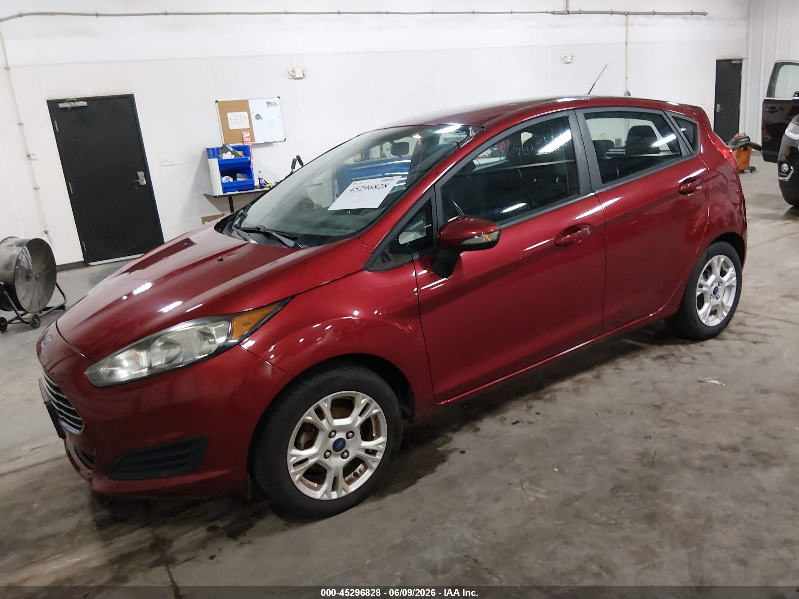 2015 Ford Fiesta Se Red vin: 3FADP4EJ1FM148546
