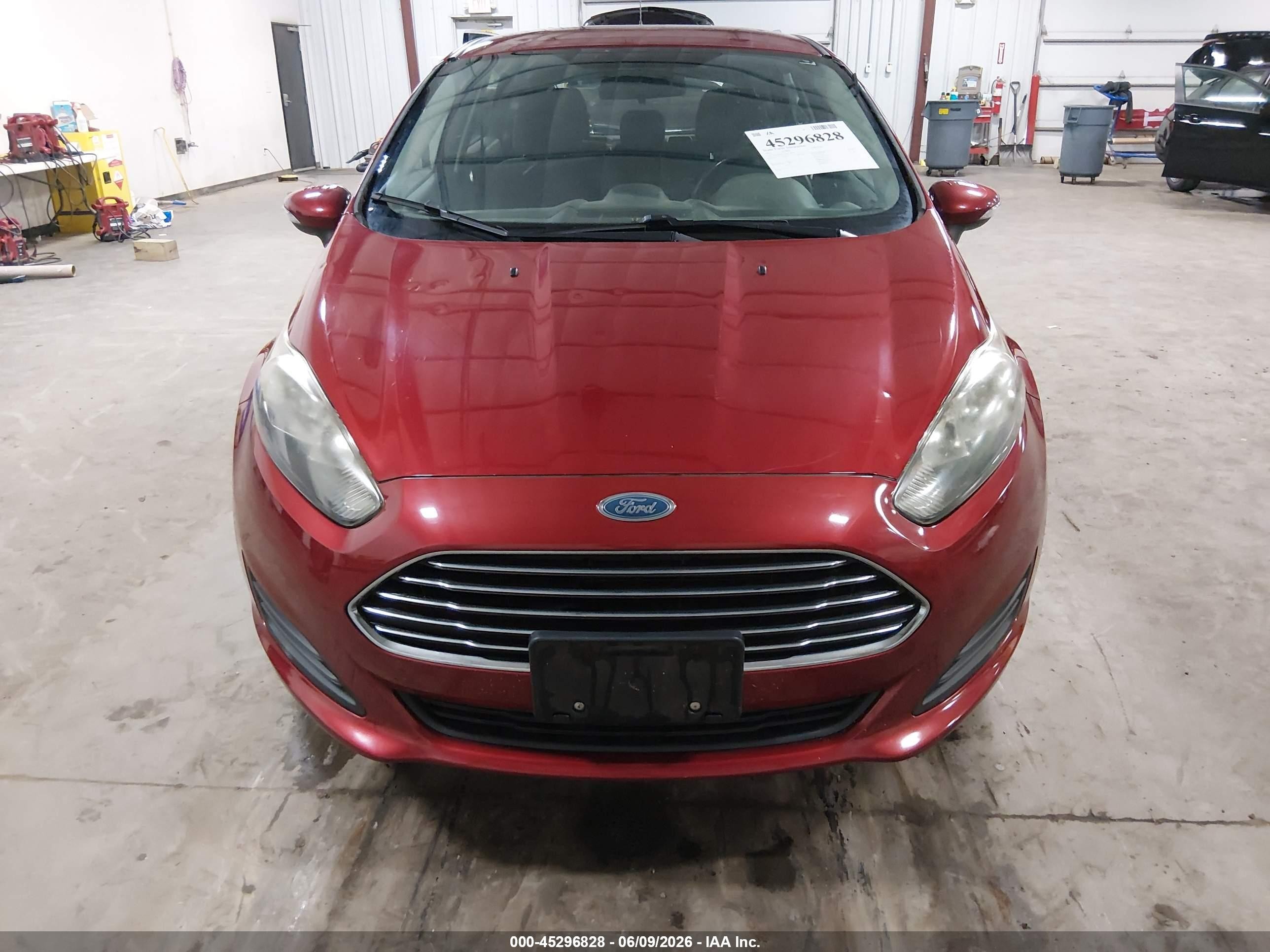 2015 Ford Fiesta Se Red vin: 3FADP4EJ1FM148546