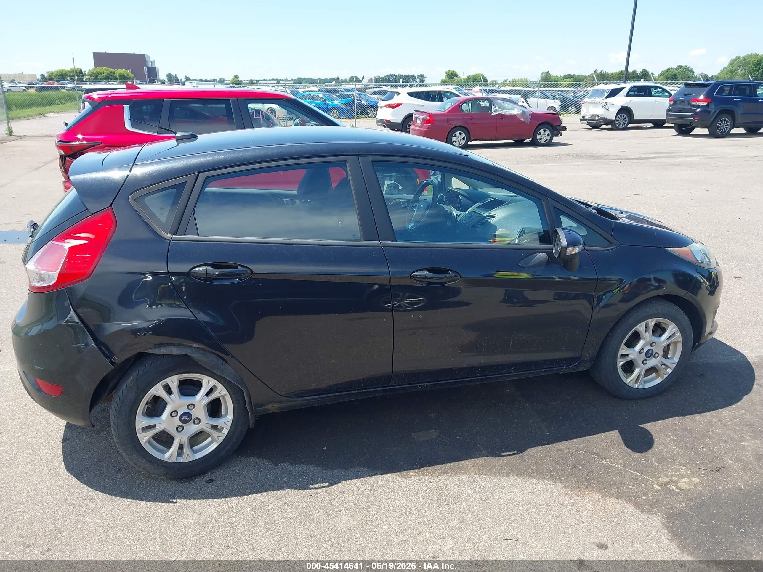 2015 Ford Fiesta Se Black vin: 3FADP4EJ1FM167517