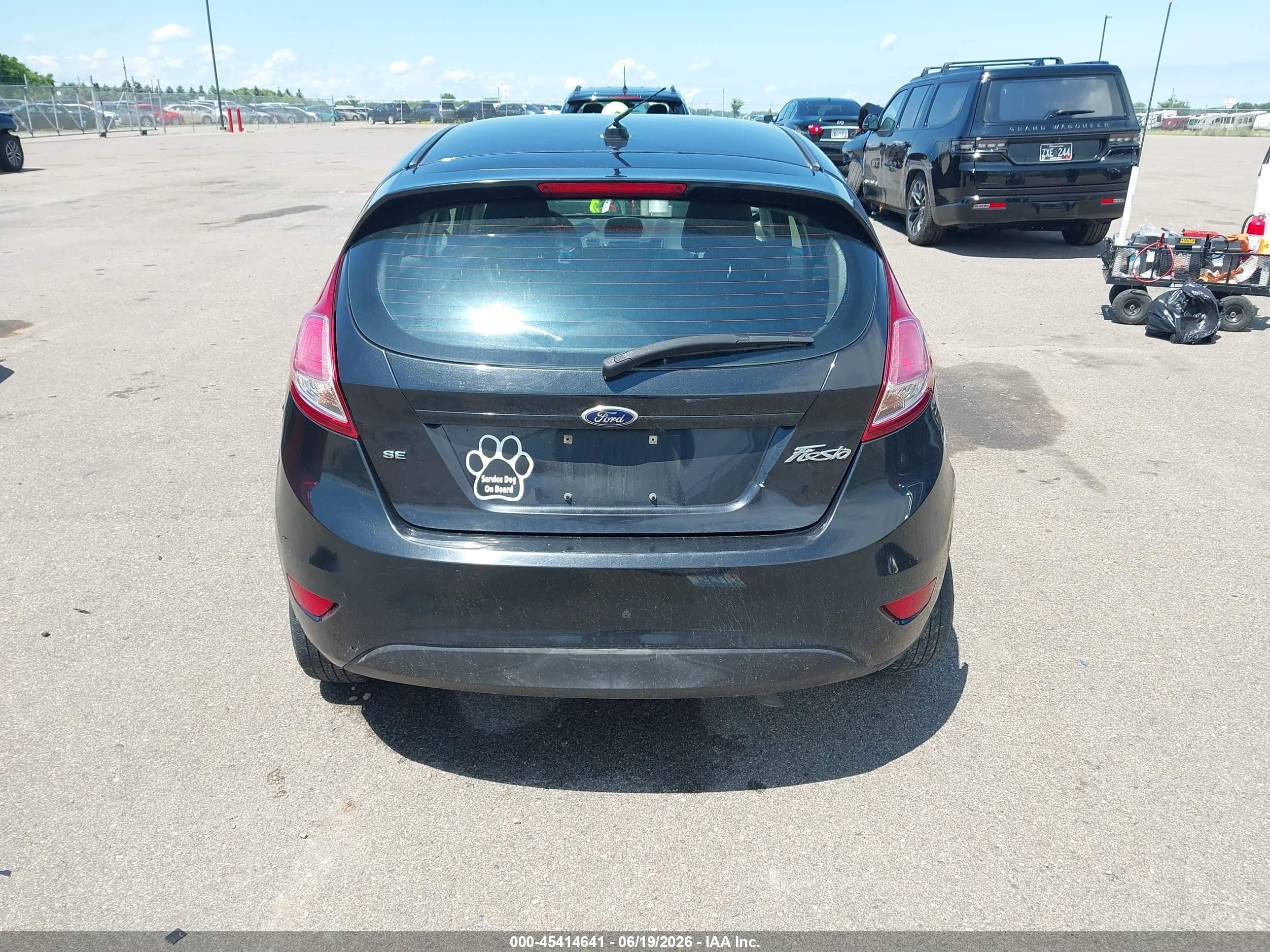2015 Ford Fiesta Se Black vin: 3FADP4EJ1FM167517