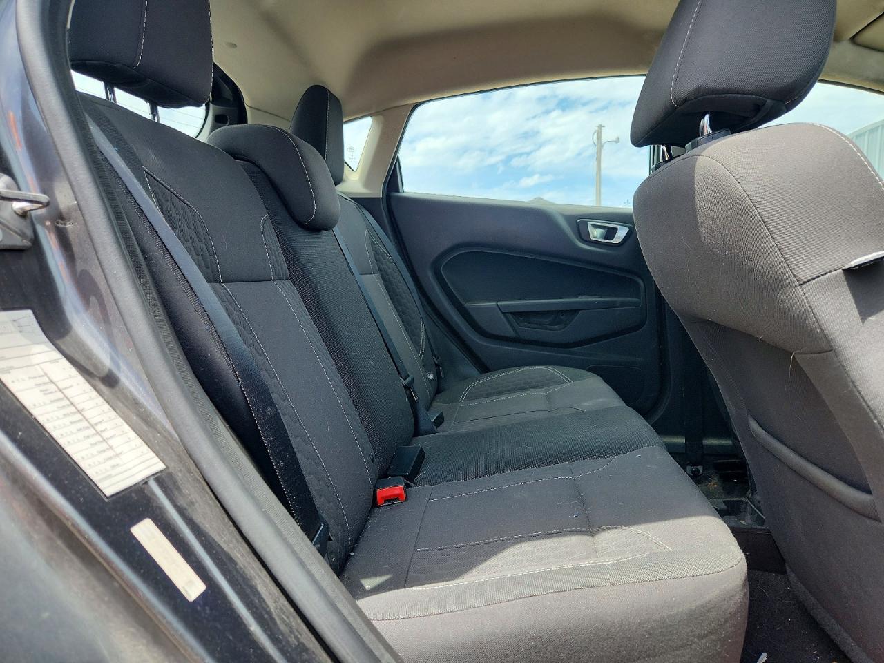 2015 Ford Fiesta Se Gray vin: 3FADP4EJ1FM200984