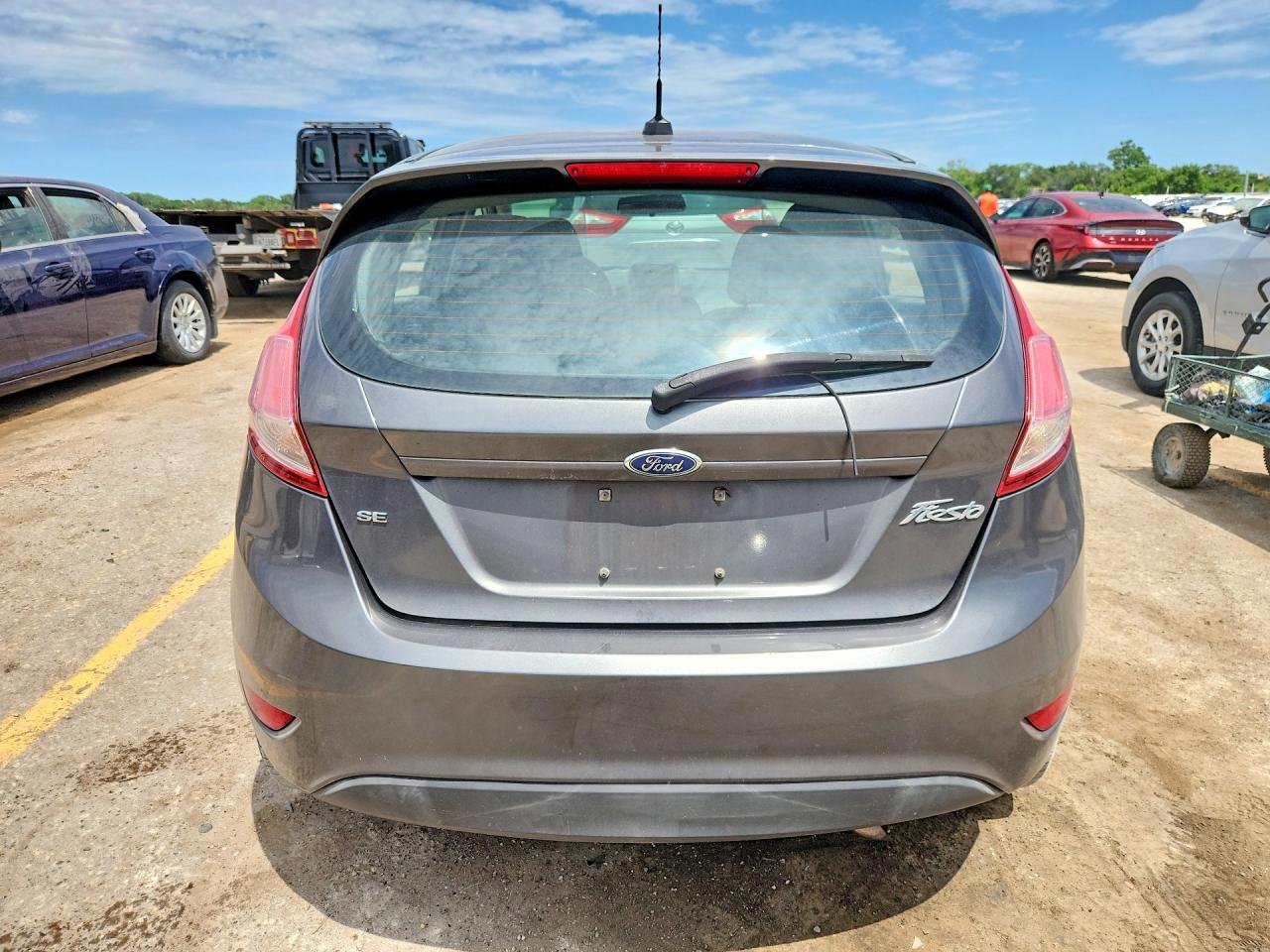 2015 Ford Fiesta Se Gray vin: 3FADP4EJ1FM200984