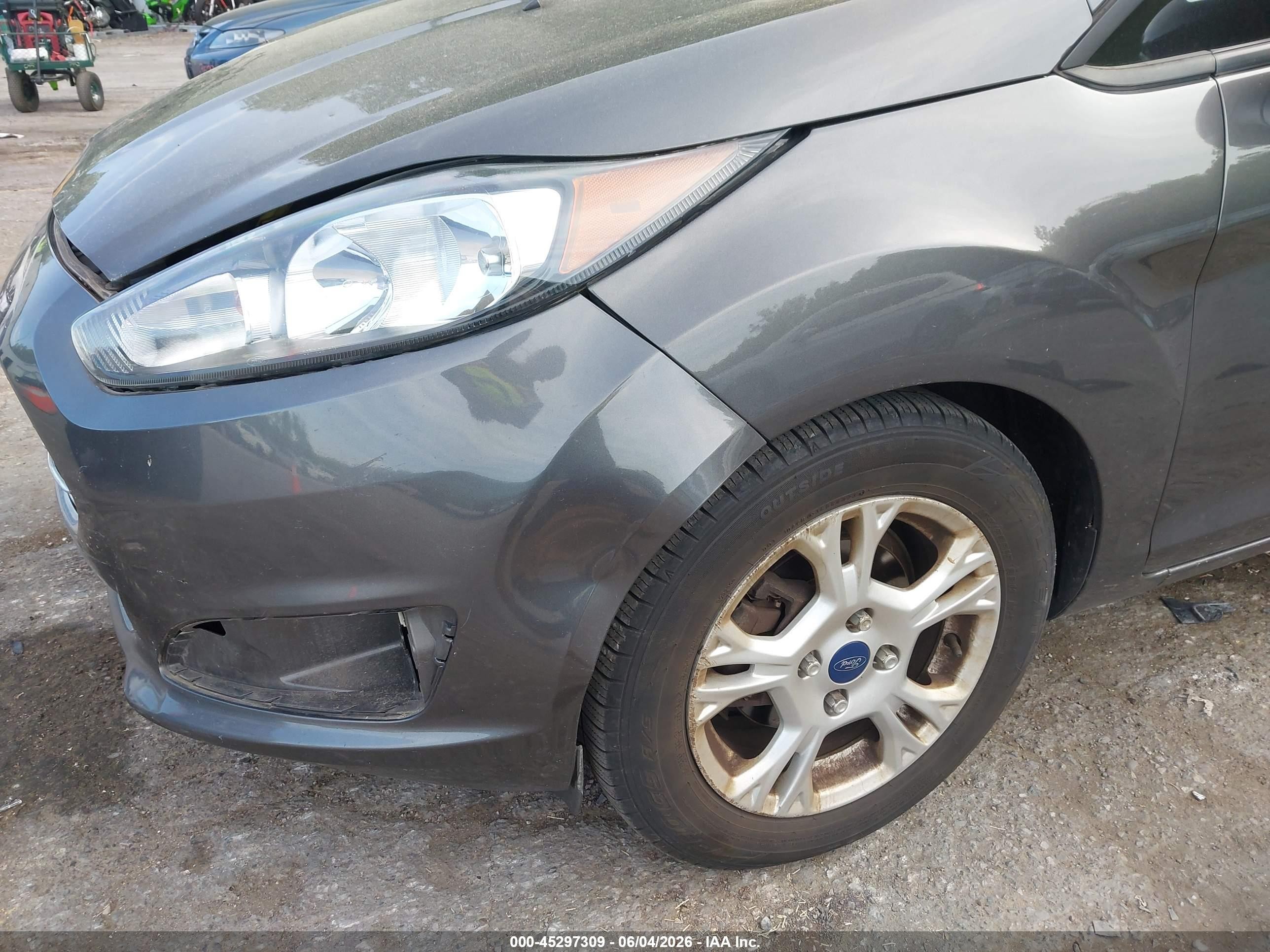 2015 Ford Fiesta Se Gray vin: 3FADP4EJ1FM224282