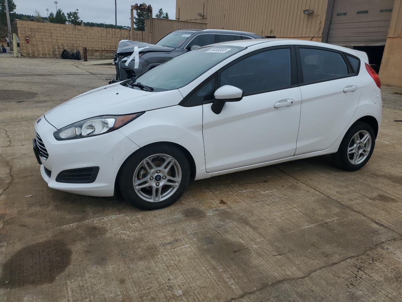 2018 Ford Fiesta Se White vin: 3FADP4EJ1JM105852