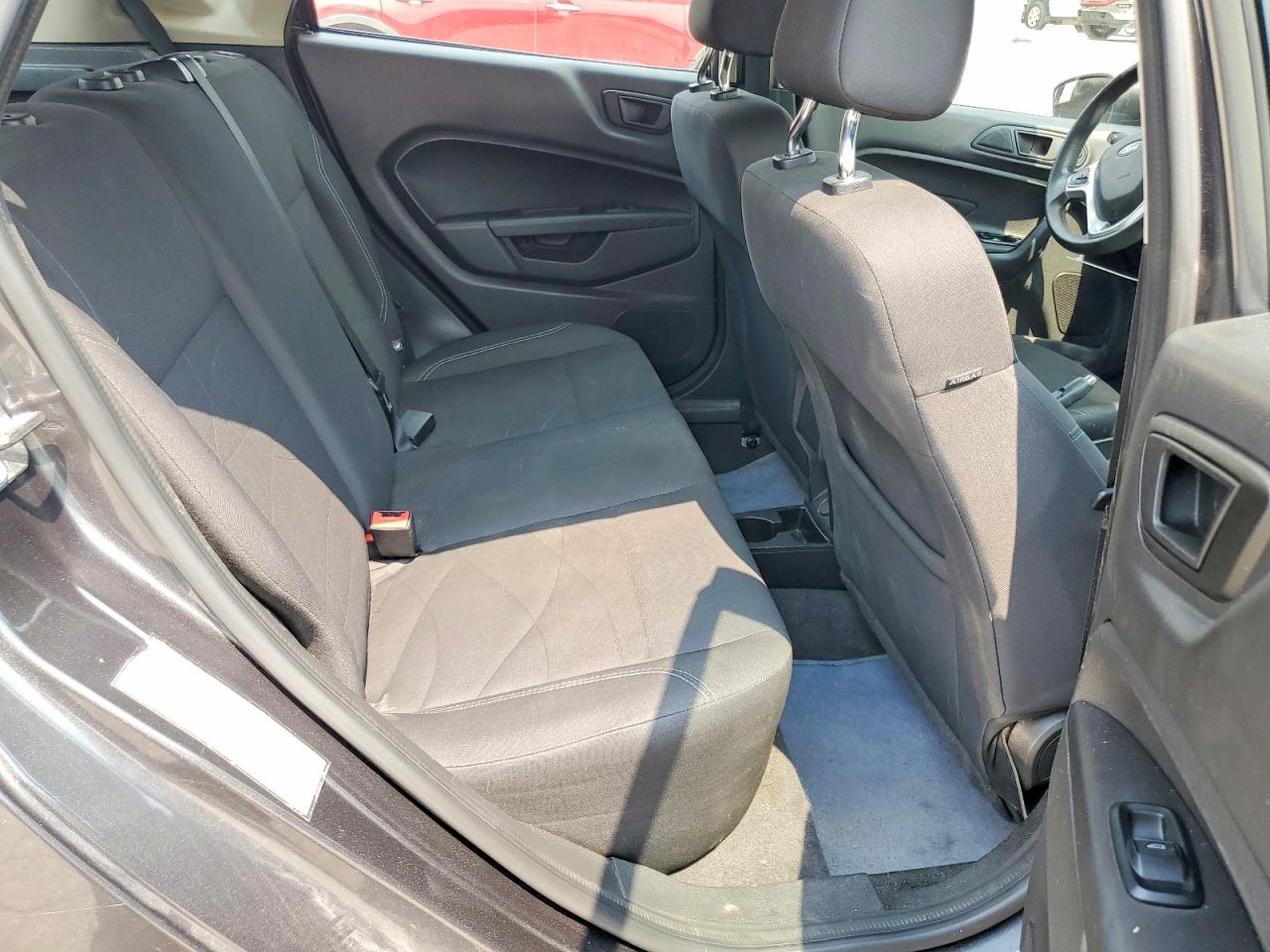 2019 Ford Fiesta Se Gray vin: 3FADP4EJ1KM130977