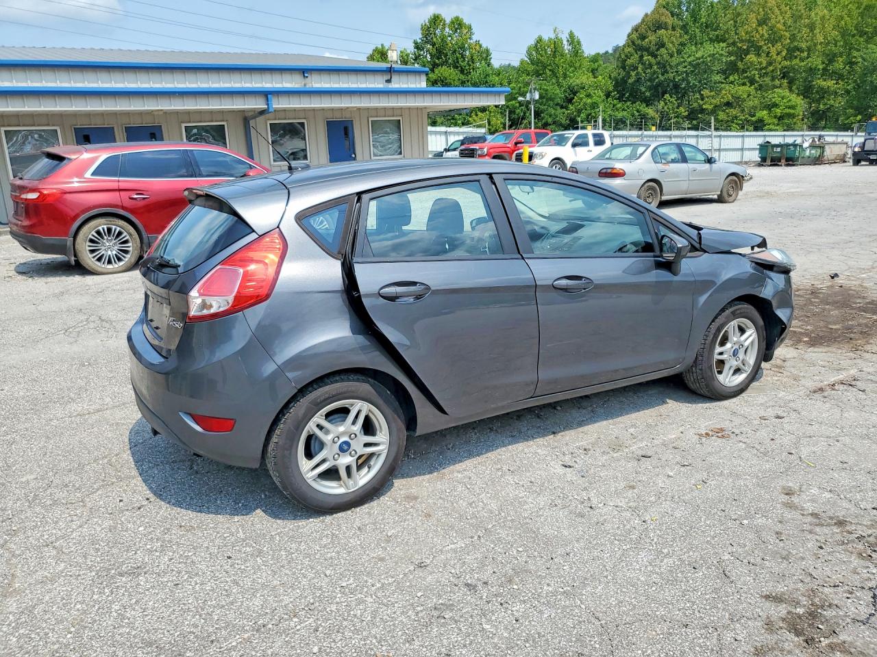 2019 Ford Fiesta Se Gray vin: 3FADP4EJ1KM130977
