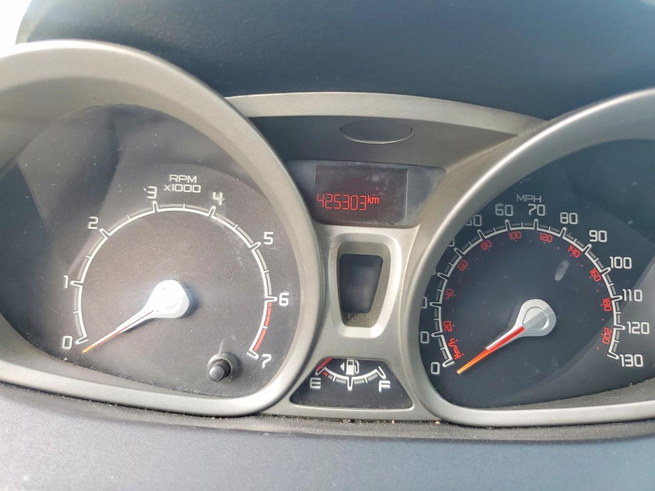 2011 Ford Fiesta Se Green vin: 3FADP4EJ2BM103657
