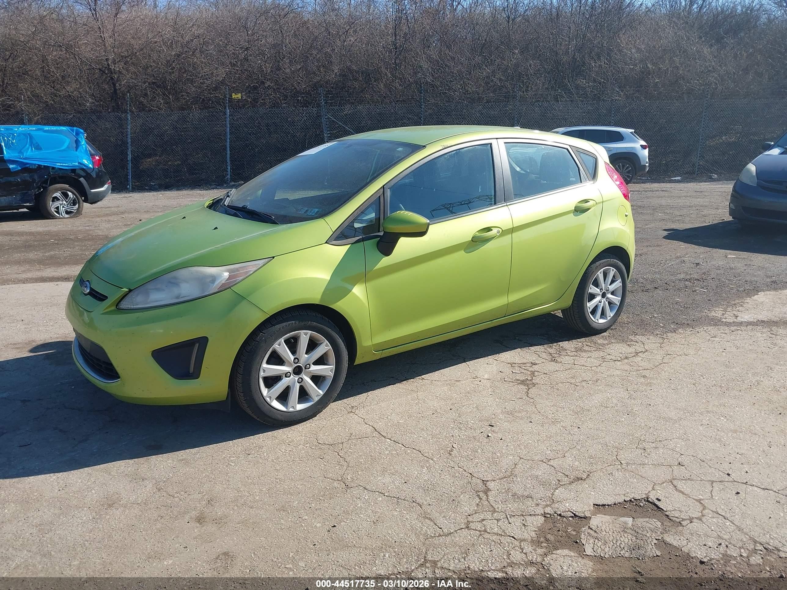2011 Ford Fiesta Se Green vin: 3FADP4EJ2BM170632