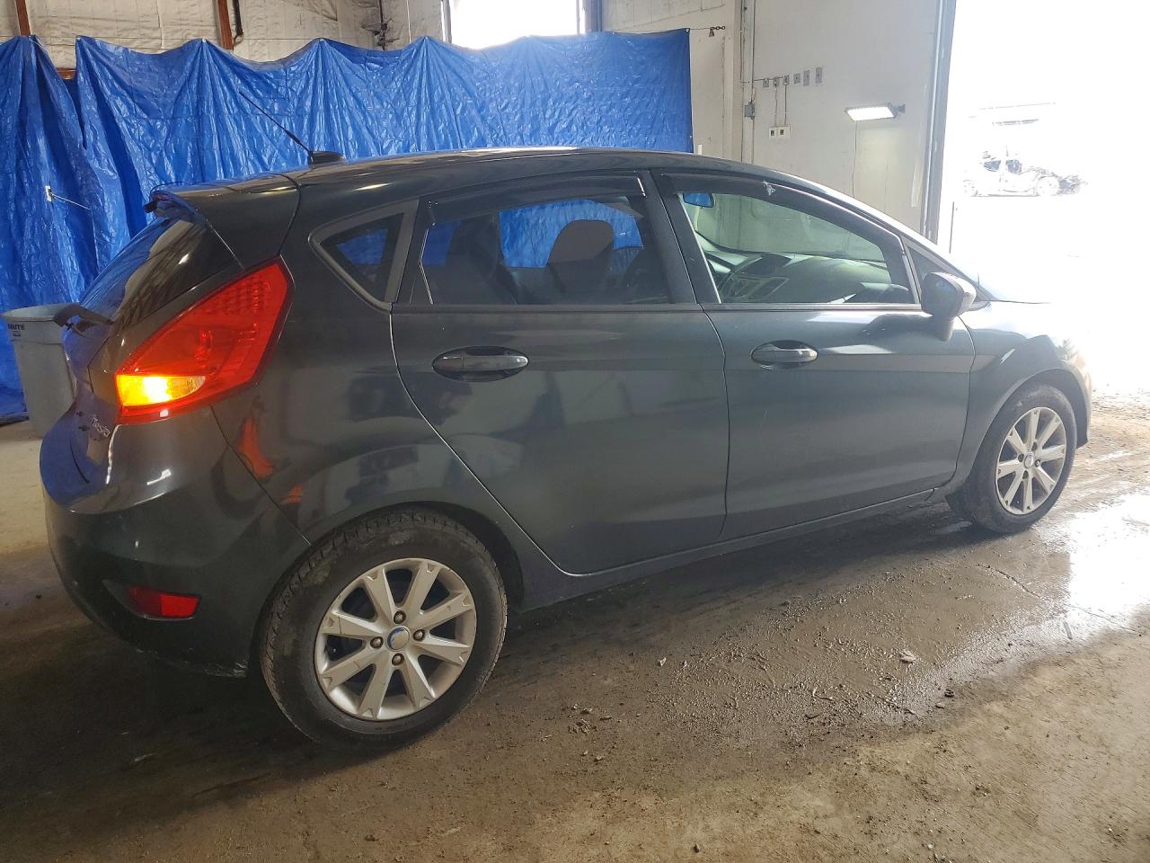2011 Ford Fiesta Se Gray vin: 3FADP4EJ2BM232045