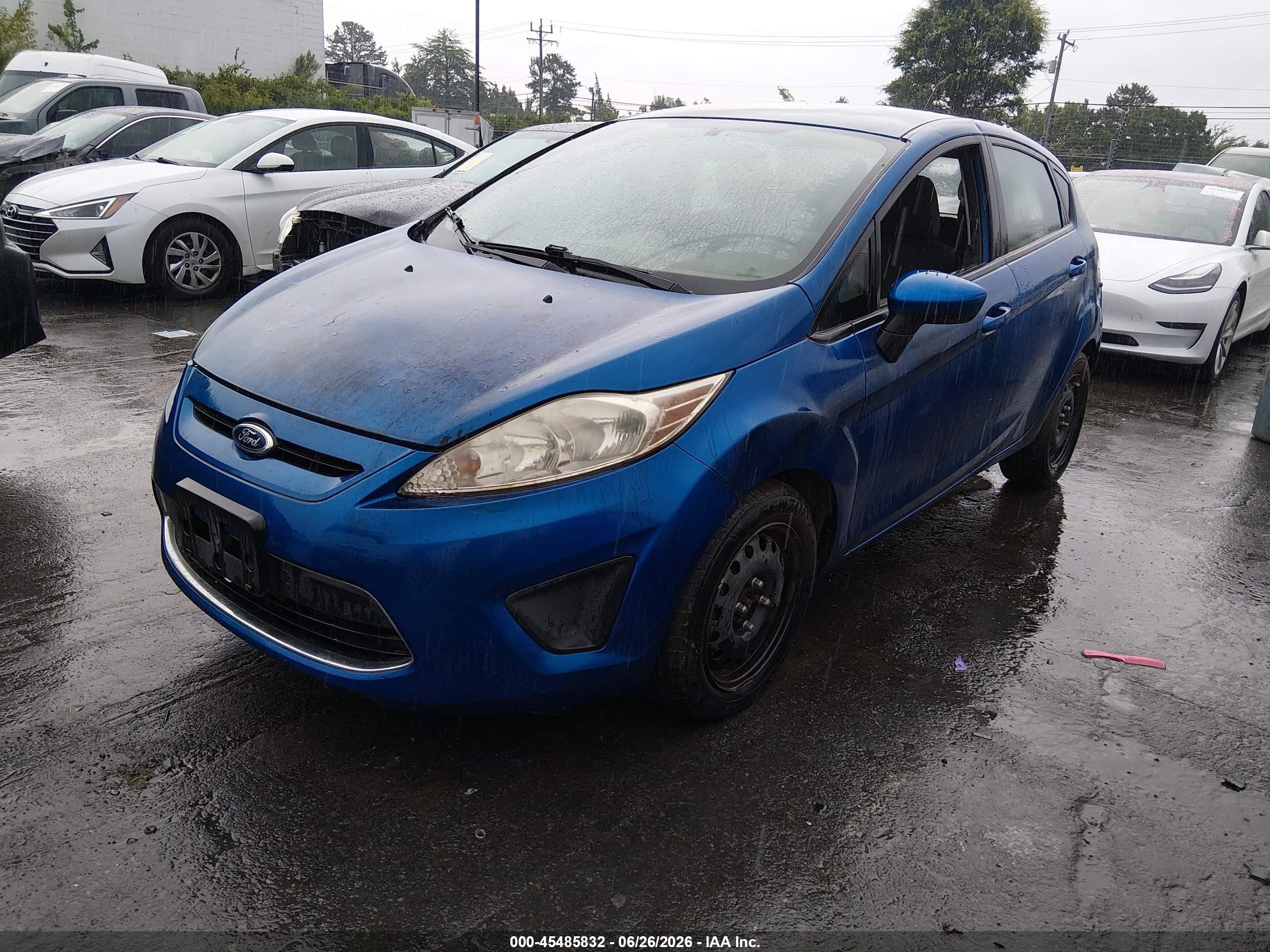 2011 Ford Fiesta Se Blue vin: 3FADP4EJ2BM233471
