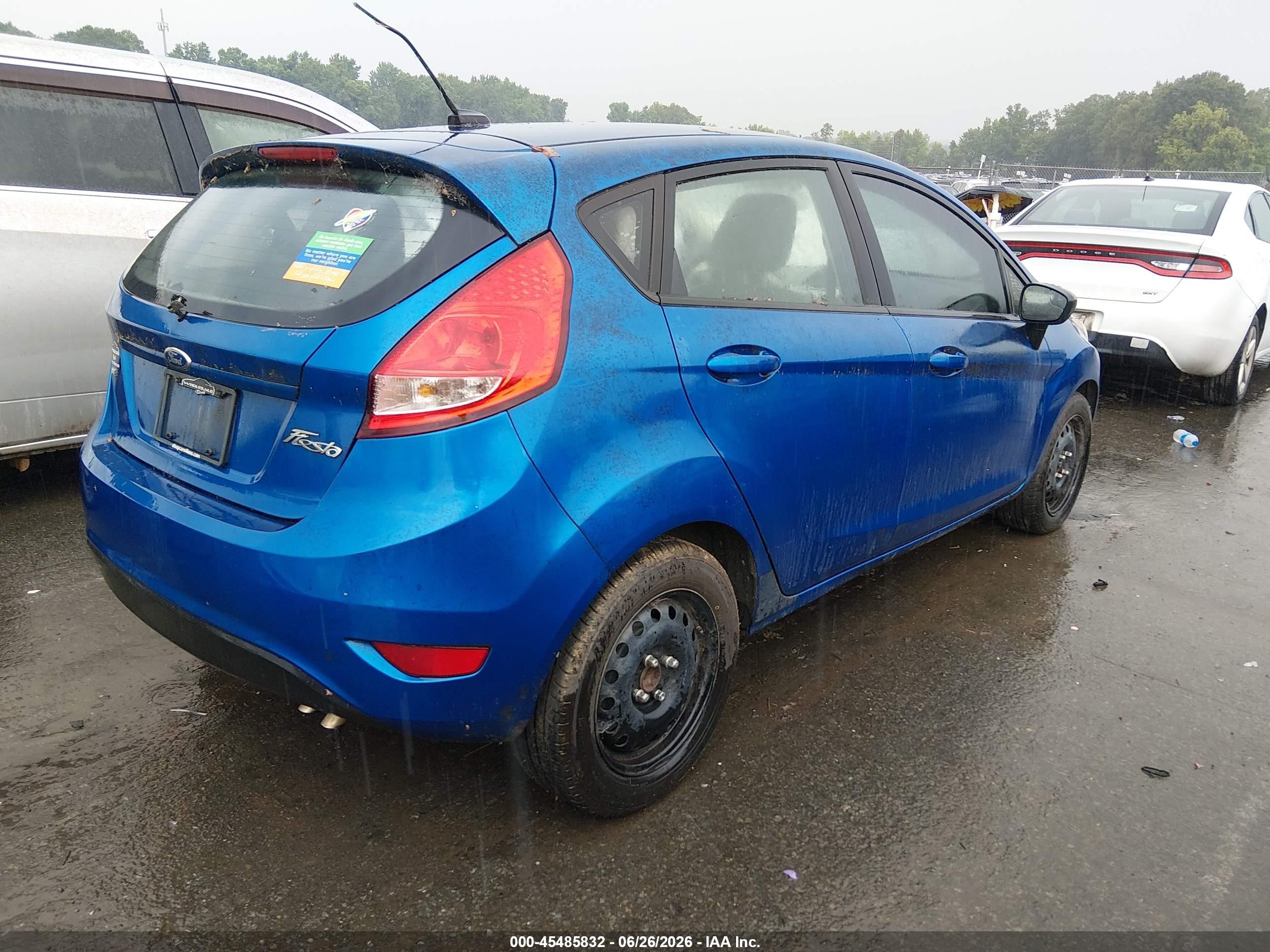 2011 Ford Fiesta Se Blue vin: 3FADP4EJ2BM233471