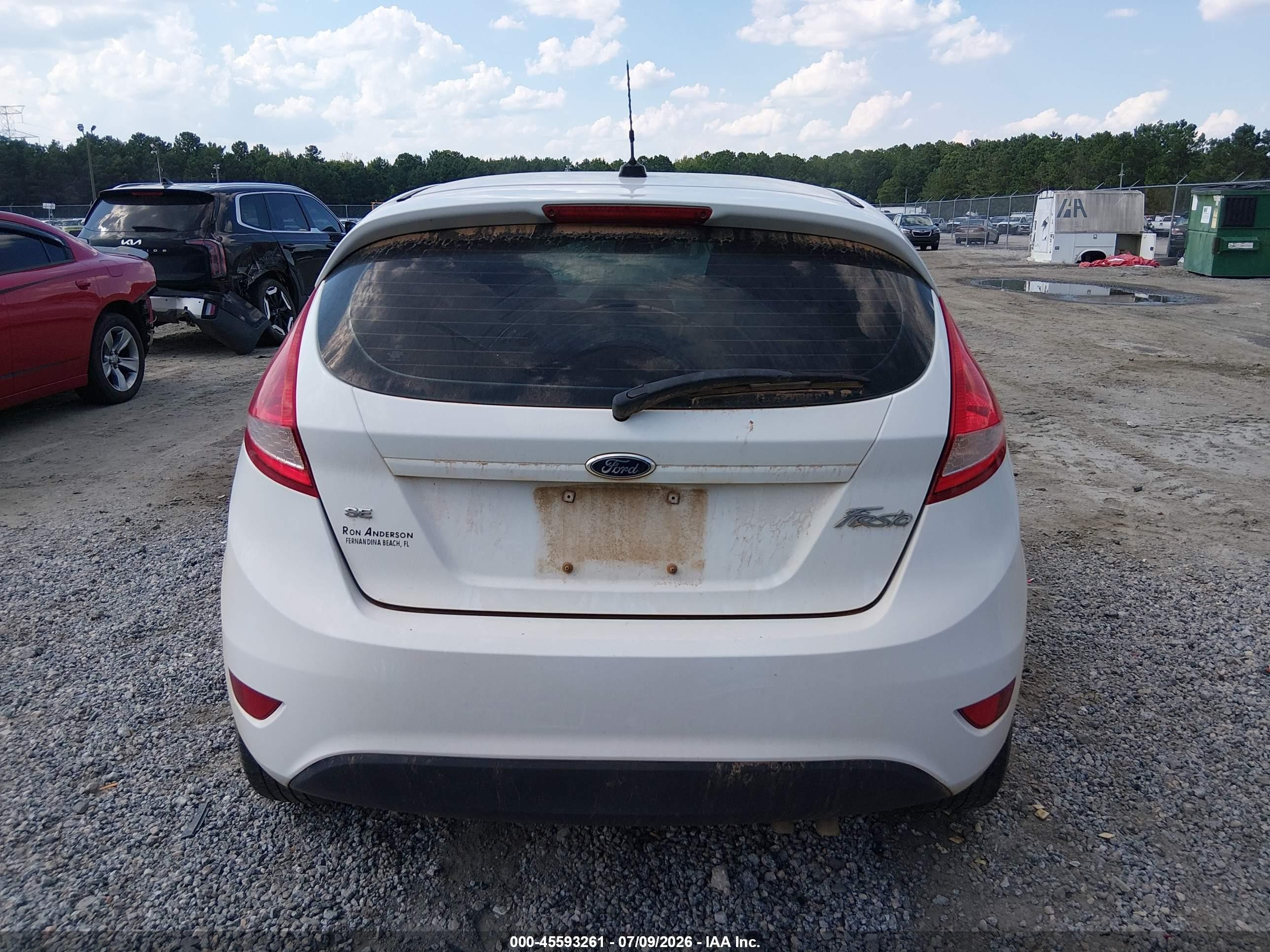 2013 Ford Fiesta Se White vin: 3FADP4EJ2DM109820
