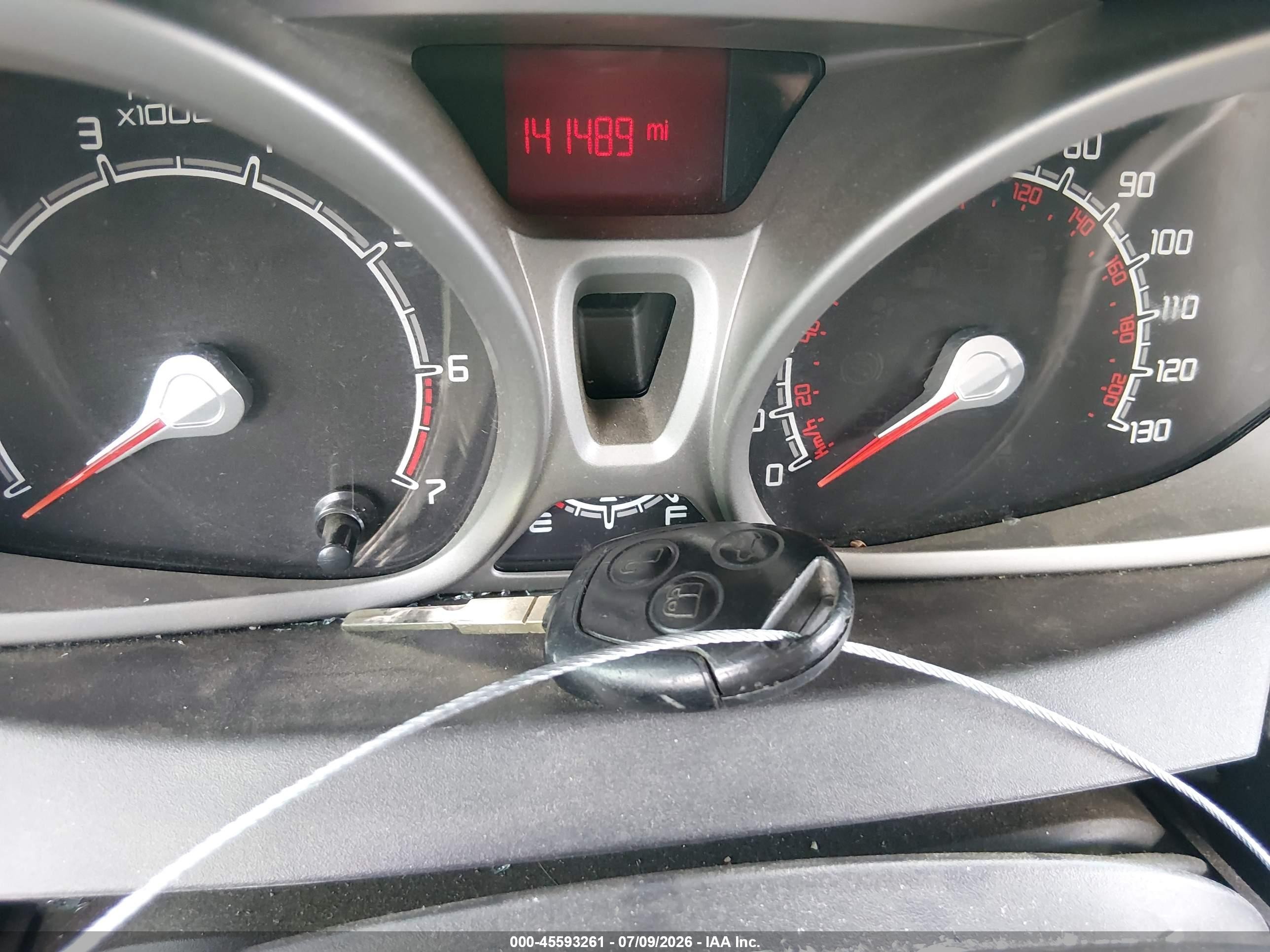 2013 Ford Fiesta Se White vin: 3FADP4EJ2DM109820