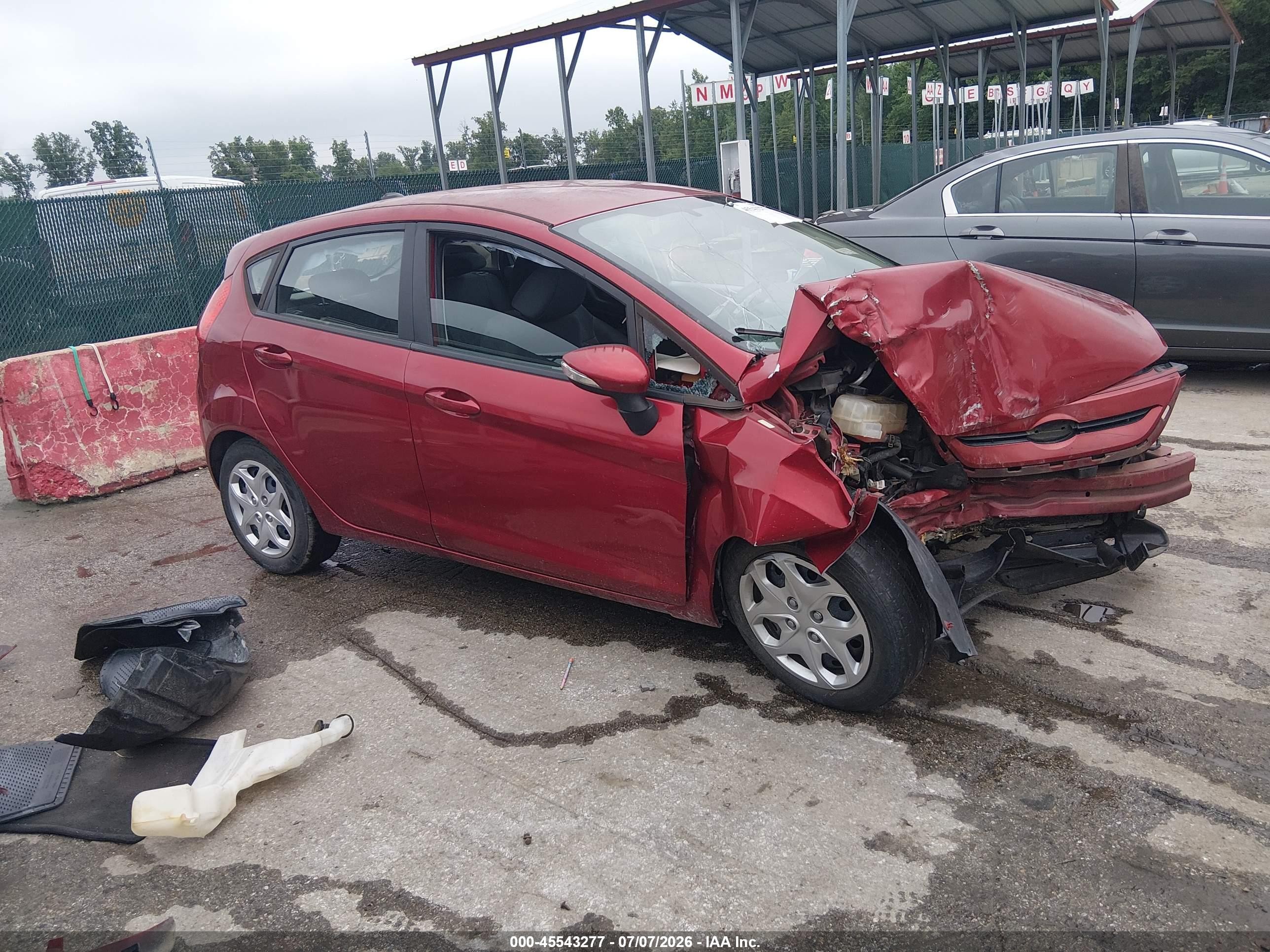 2013 Ford Fiesta Se Red vin: 3FADP4EJ2DM199485