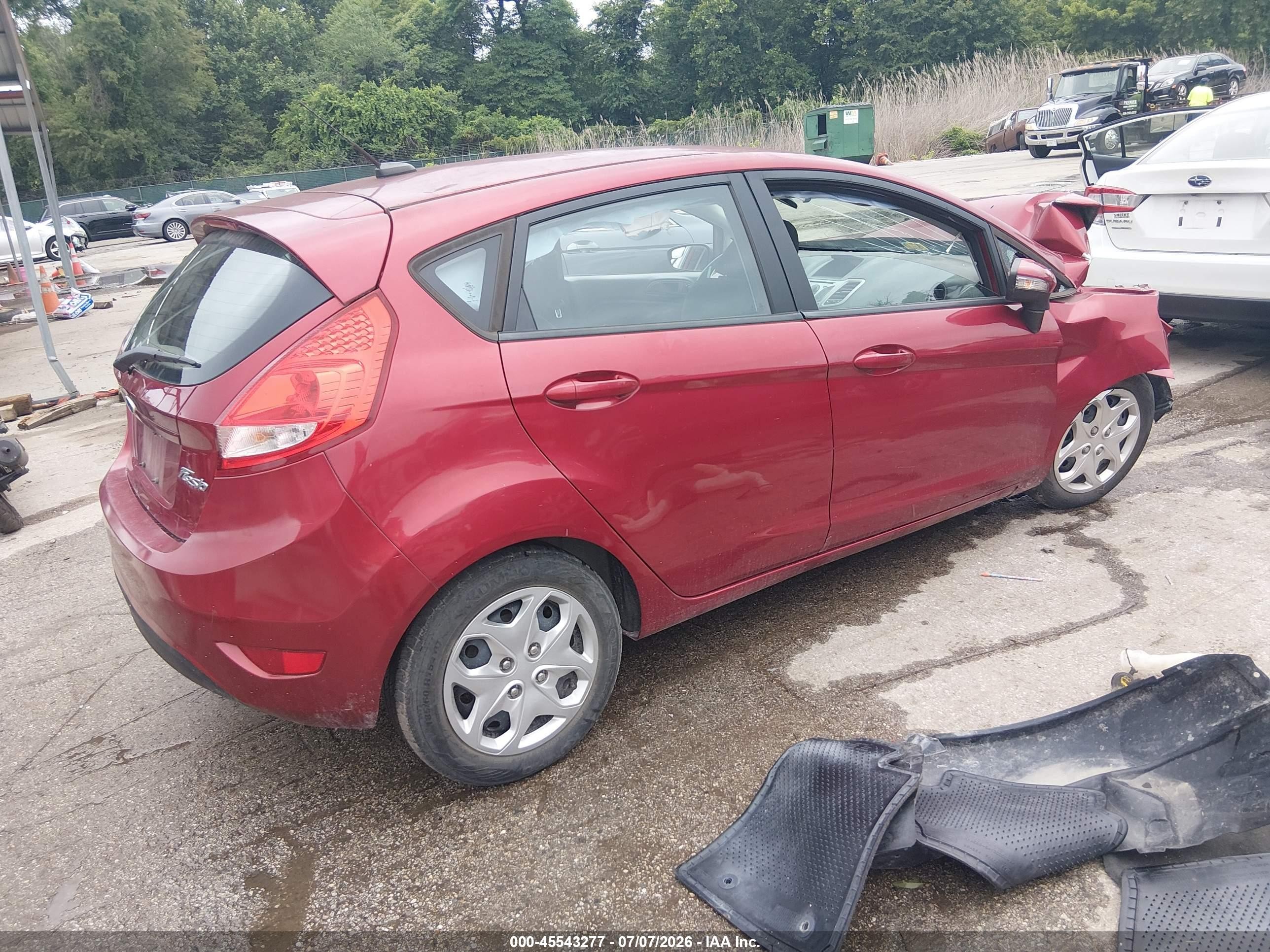 2013 Ford Fiesta Se Red vin: 3FADP4EJ2DM199485