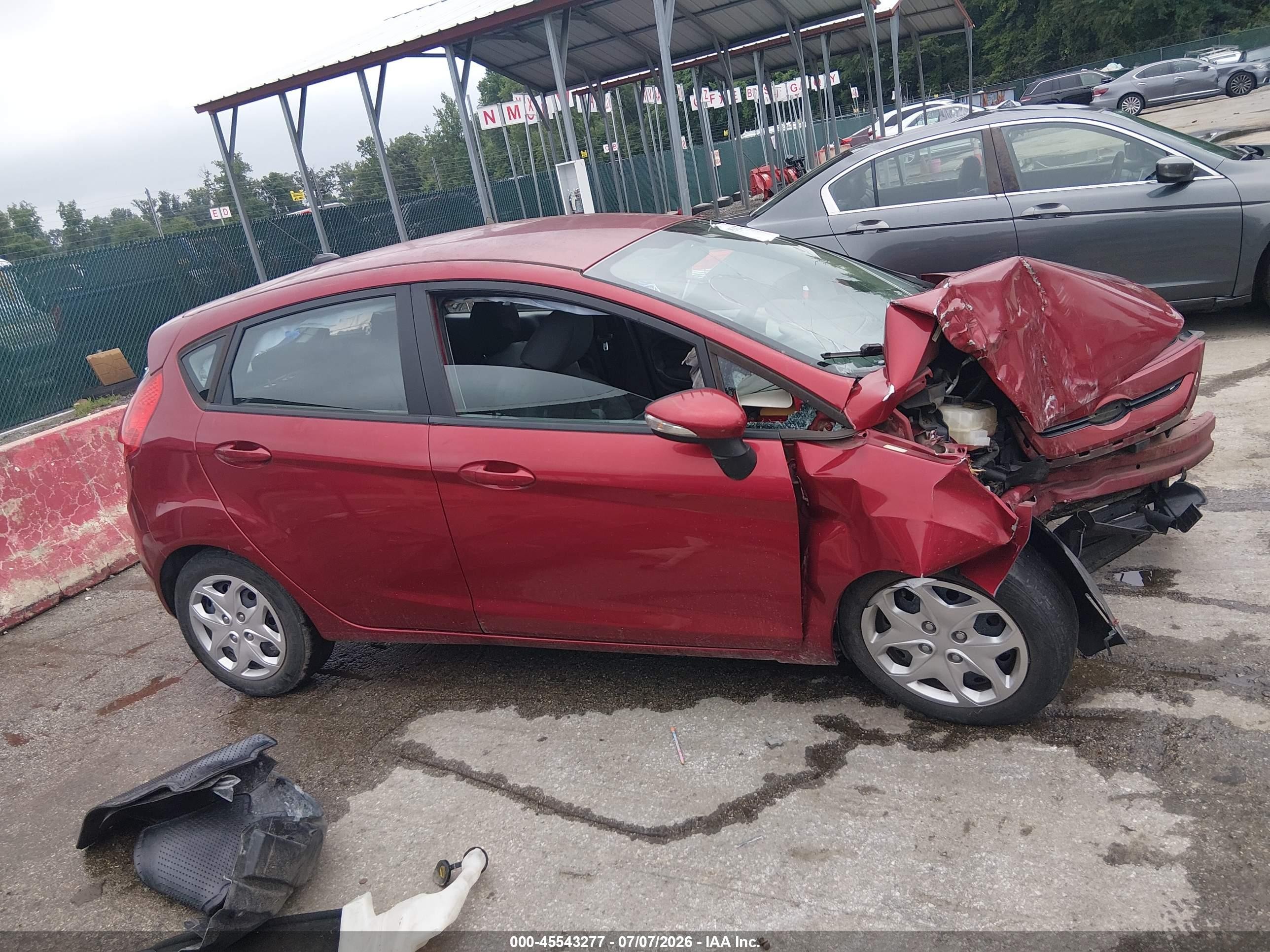 2013 Ford Fiesta Se Red vin: 3FADP4EJ2DM199485