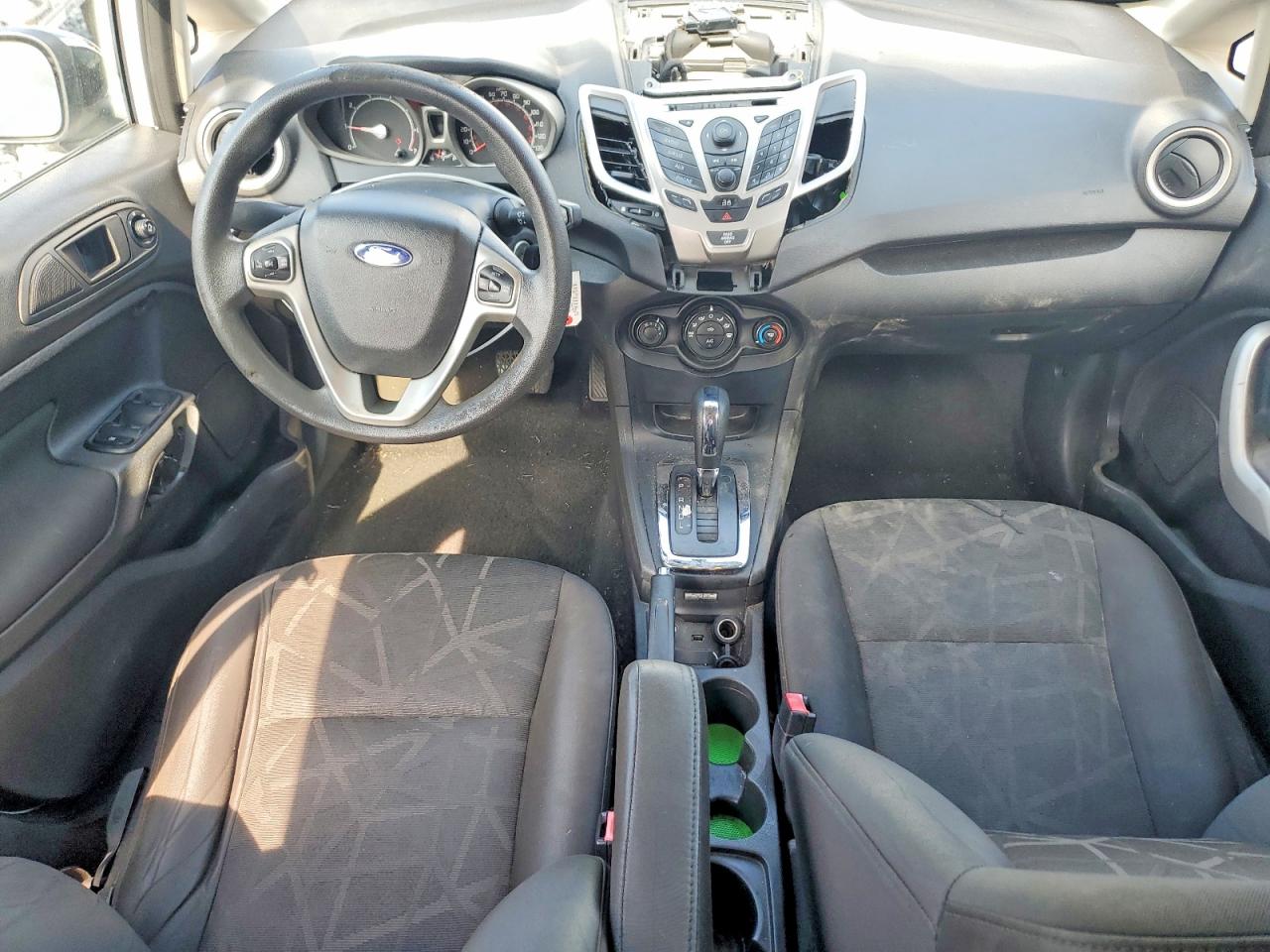 2013 Ford Fiesta Se White vin: 3FADP4EJ2DM201882