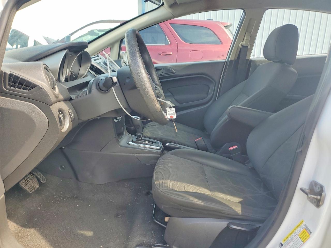 2013 Ford Fiesta Se White vin: 3FADP4EJ2DM201882