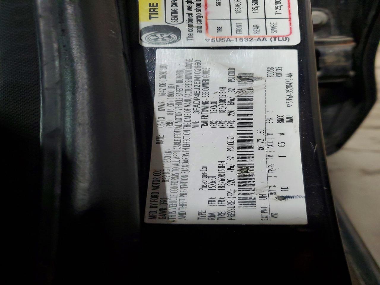 2014 Ford Fiesta Se Черный vin: 3FADP4EJ2EM102660