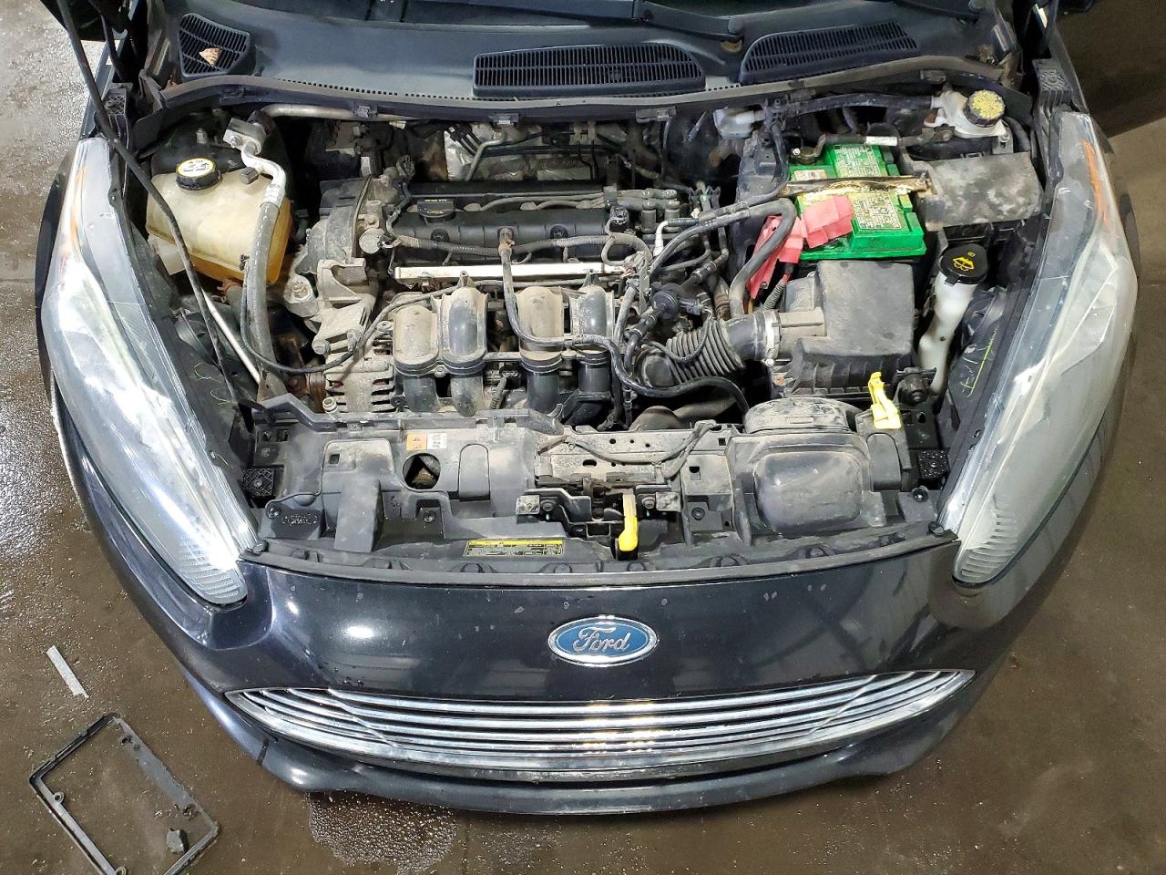 2014 Ford Fiesta Se Черный vin: 3FADP4EJ2EM102660