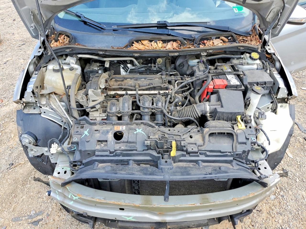 2014 Ford Fiesta Se Серебряный vin: 3FADP4EJ2EM122990