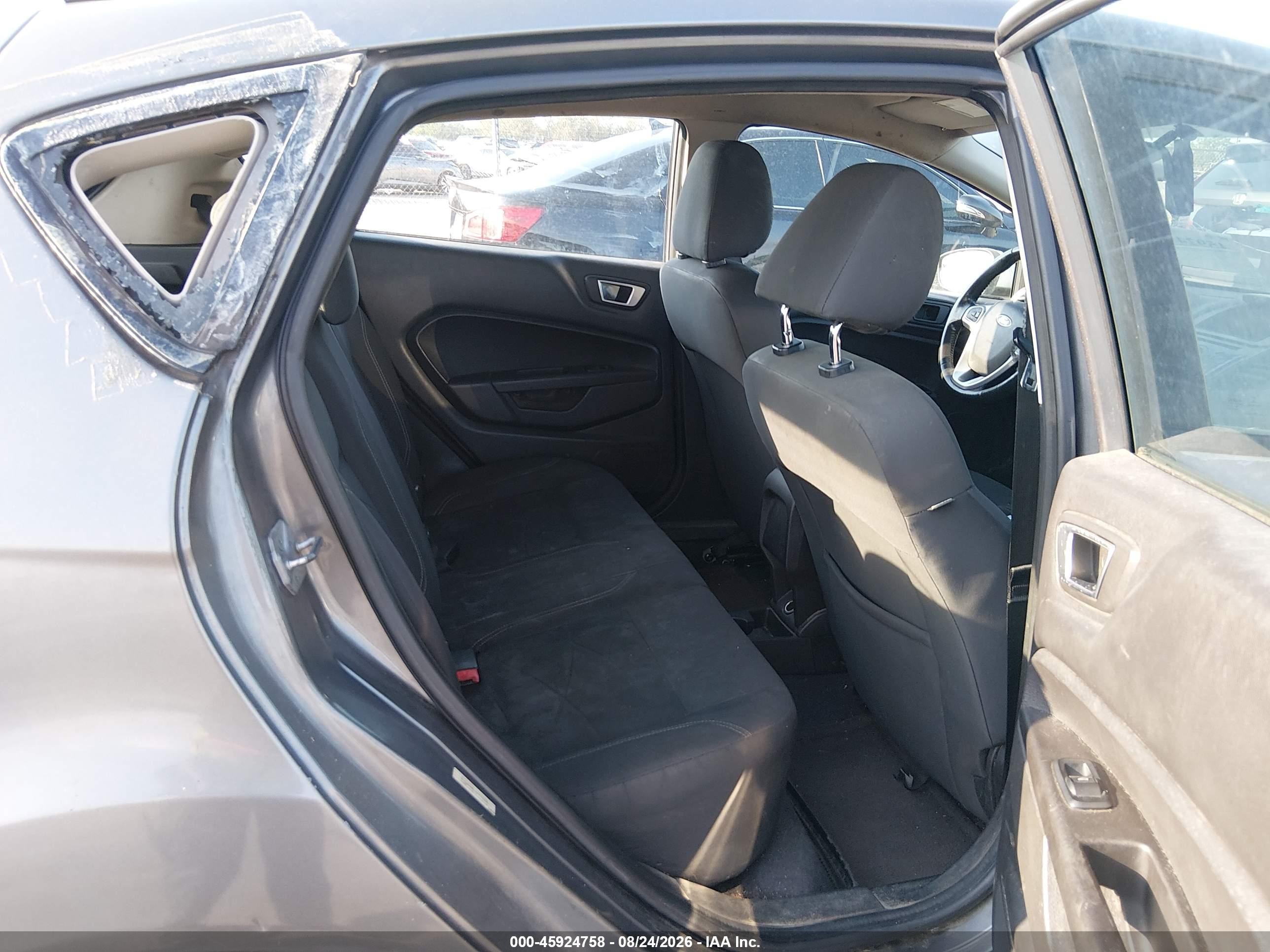 2014 Ford Fiesta Se Gray vin: 3FADP4EJ2EM145699