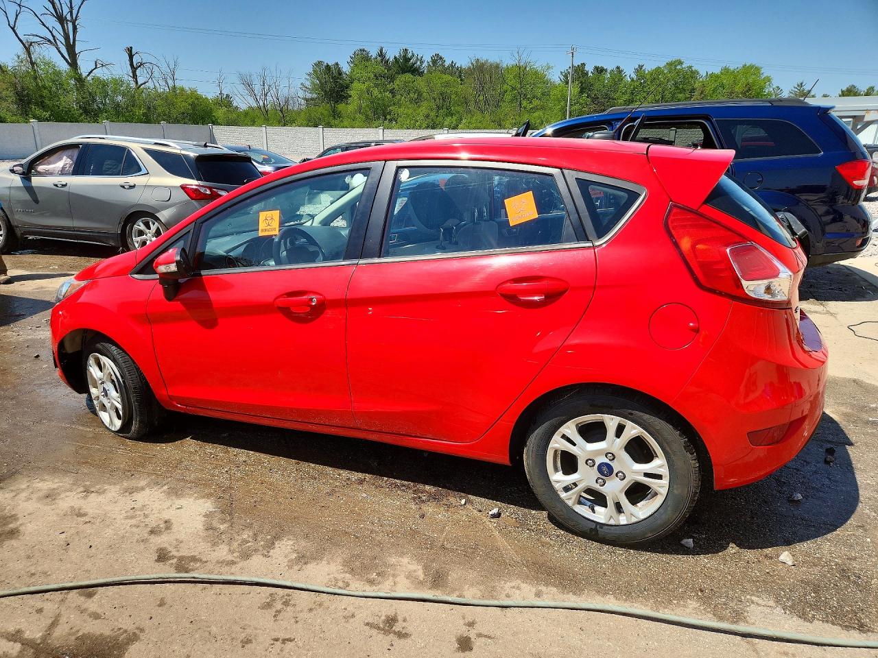 2015 Ford Fiesta Se Red vin: 3FADP4EJ2FM105592