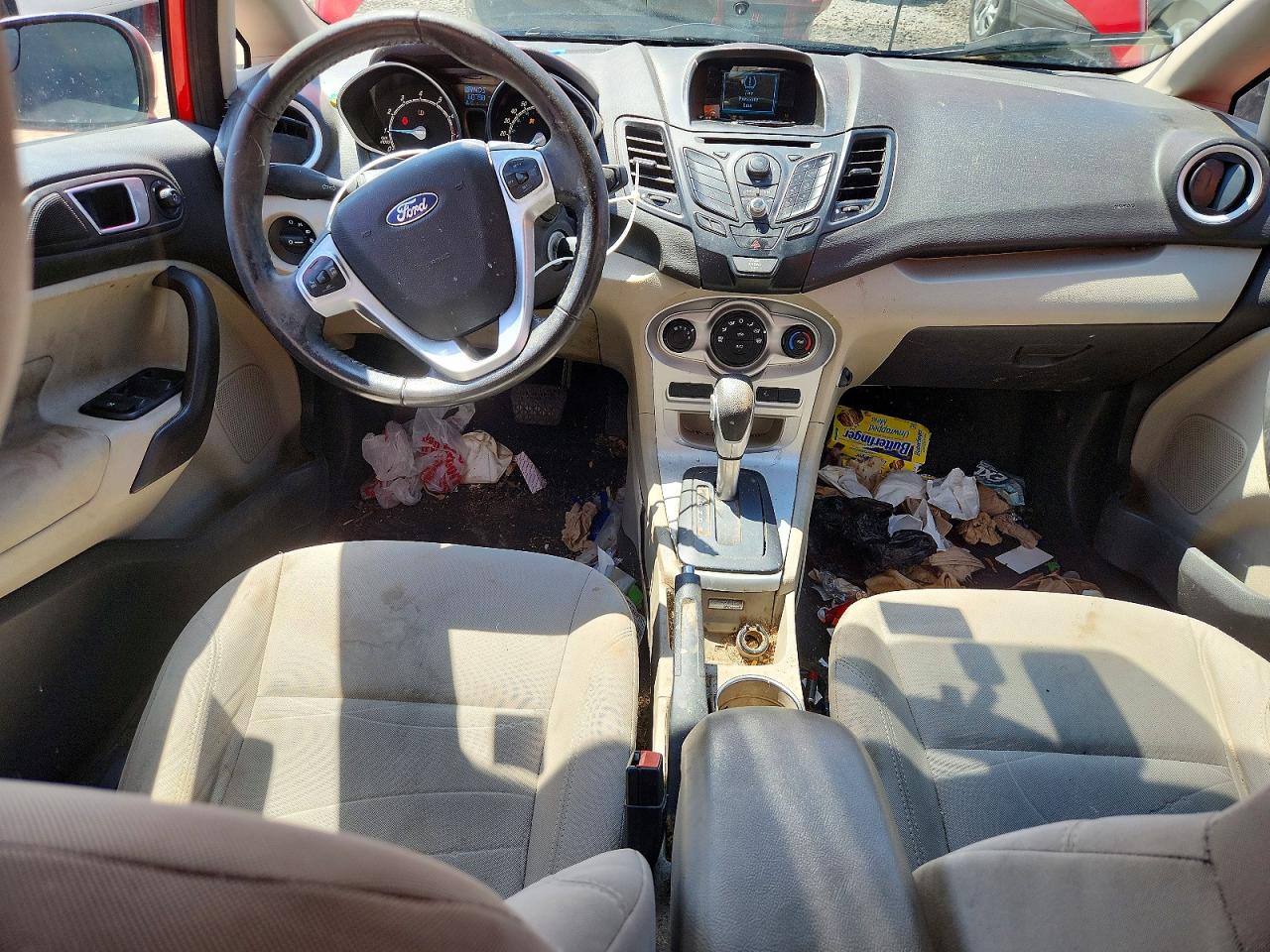 2015 Ford Fiesta Se Red vin: 3FADP4EJ2FM105592