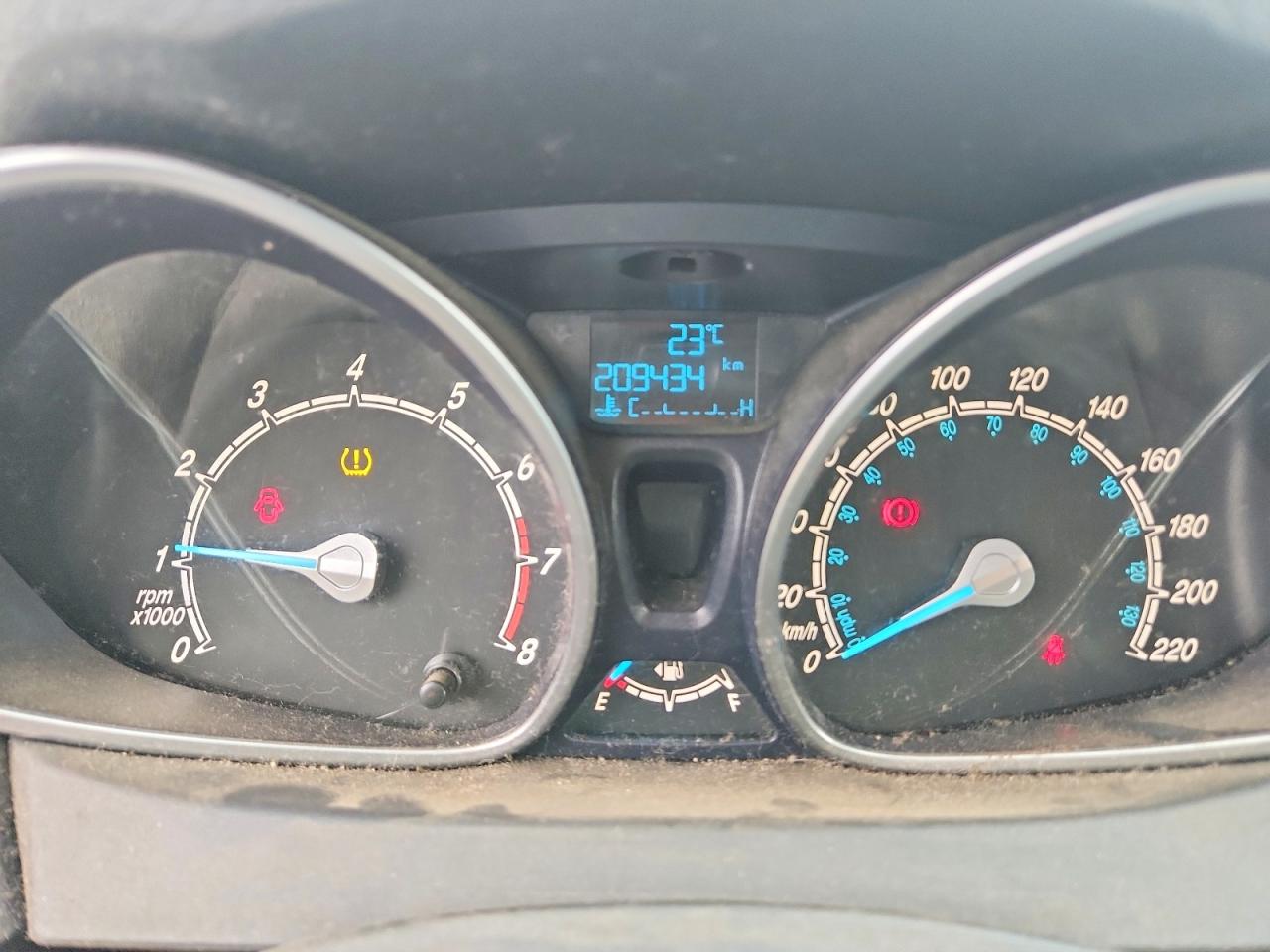 2015 Ford Fiesta Se Blue vin: 3FADP4EJ2FM127947