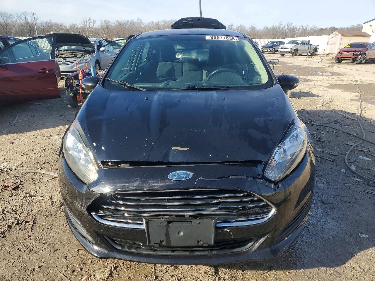 2015 Ford Fiesta Se Black vin: 3FADP4EJ2FM136079