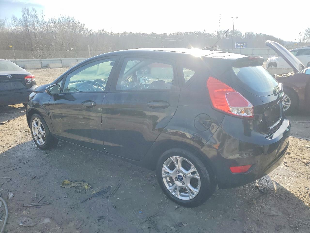 2015 Ford Fiesta Se Black vin: 3FADP4EJ2FM136079