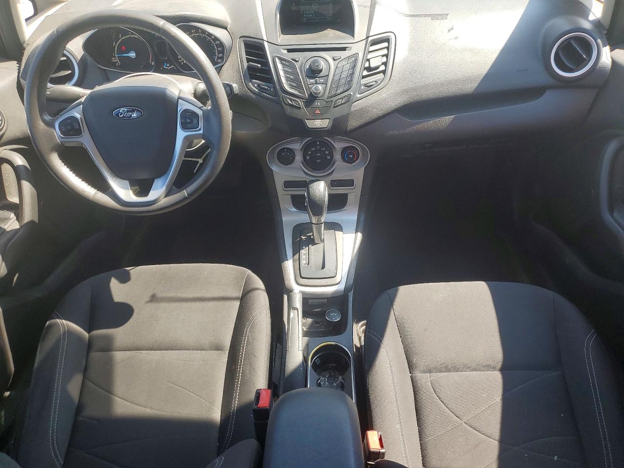 2015 Ford Fiesta Se Black vin: 3FADP4EJ2FM141699