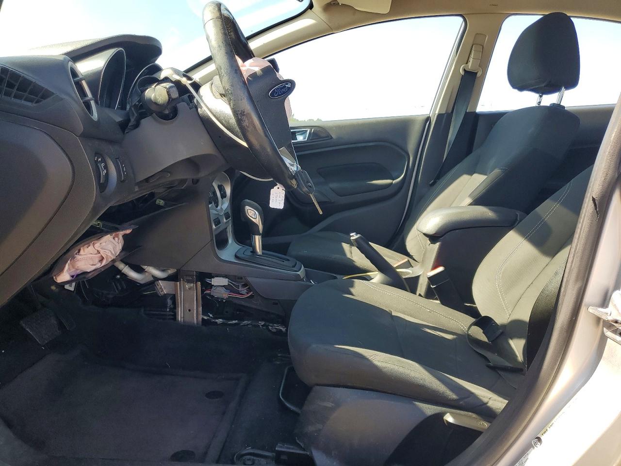 2015 Ford Fiesta Se Silver vin: 3FADP4EJ2FM146546