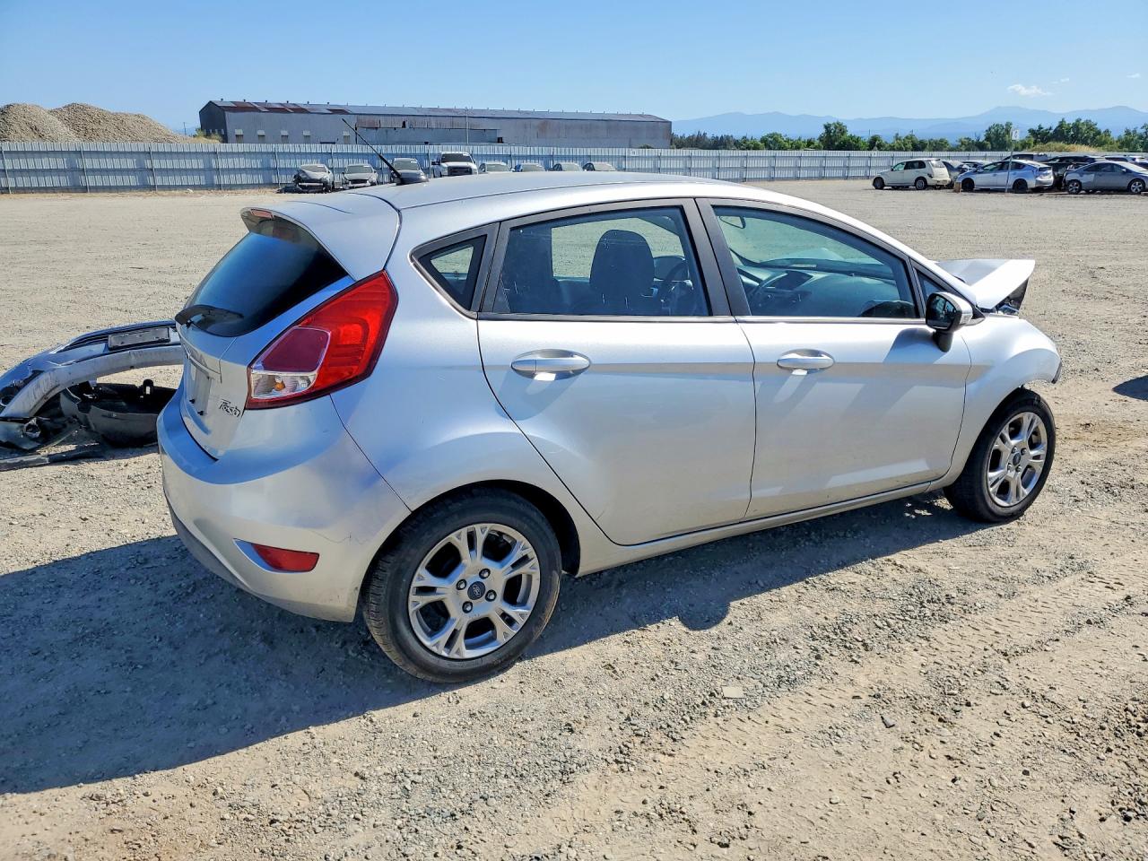 2015 Ford Fiesta Se Silver vin: 3FADP4EJ2FM146546